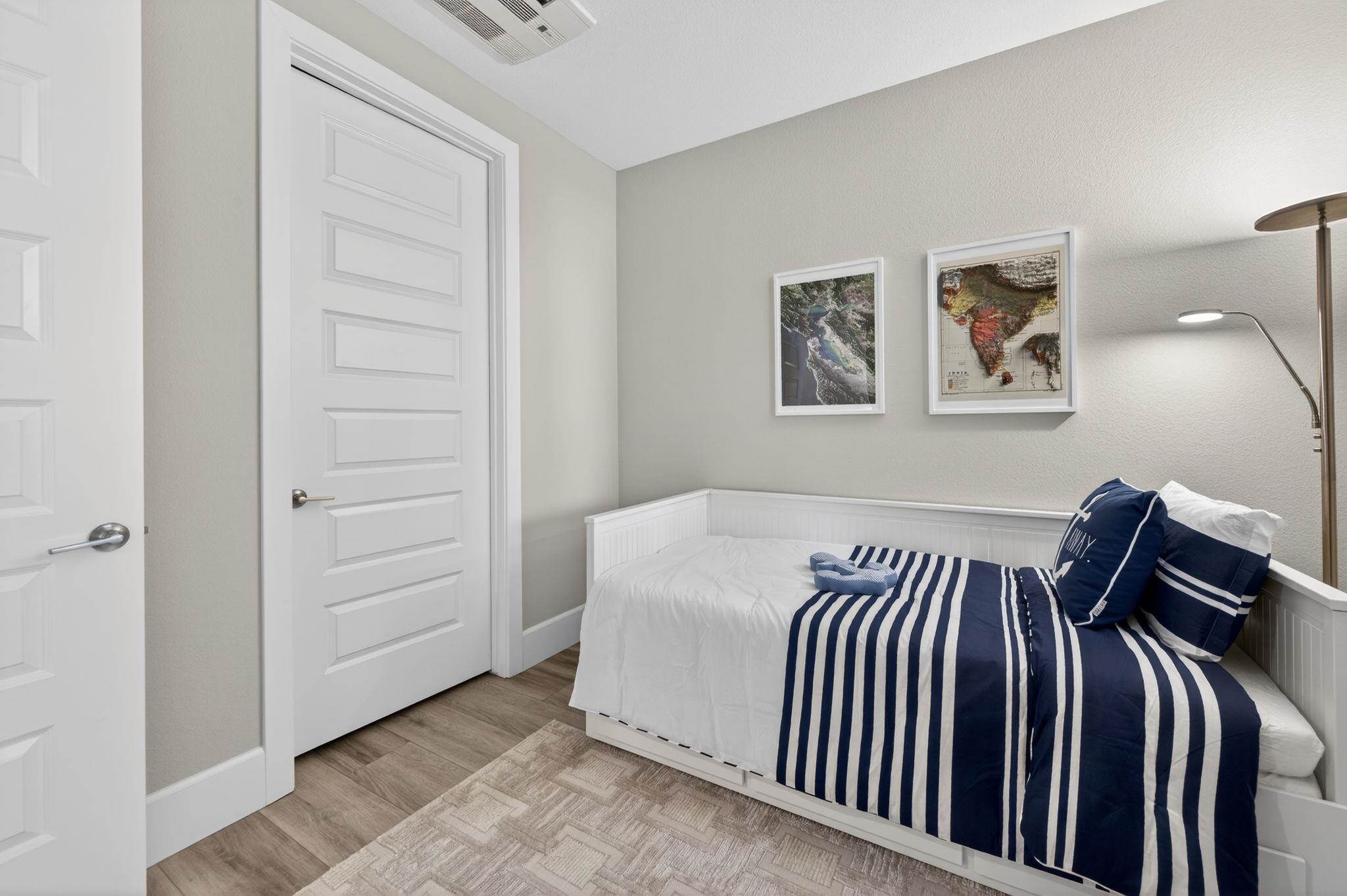 Photo #8: 41121702 Listing: Photo #8