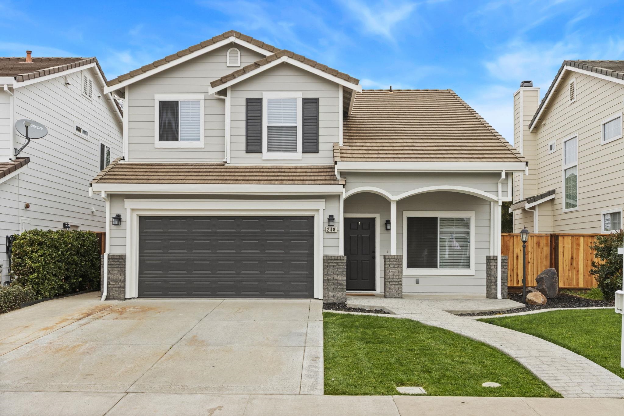 Front Image Thumbnail for EB41121703