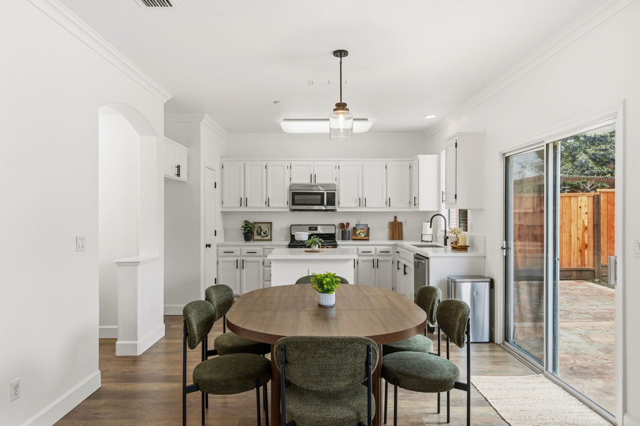 Detail Gallery Image 12 of 40 For 249 Creektrail Ct, Brentwood,  CA 94513 - 4 Beds | 2/1 Baths