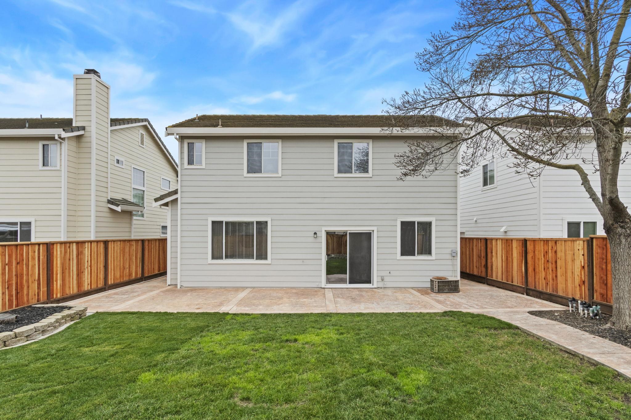 Detail Gallery Image 39 of 40 For 249 Creektrail Ct, Brentwood,  CA 94513 - 4 Beds | 2/1 Baths