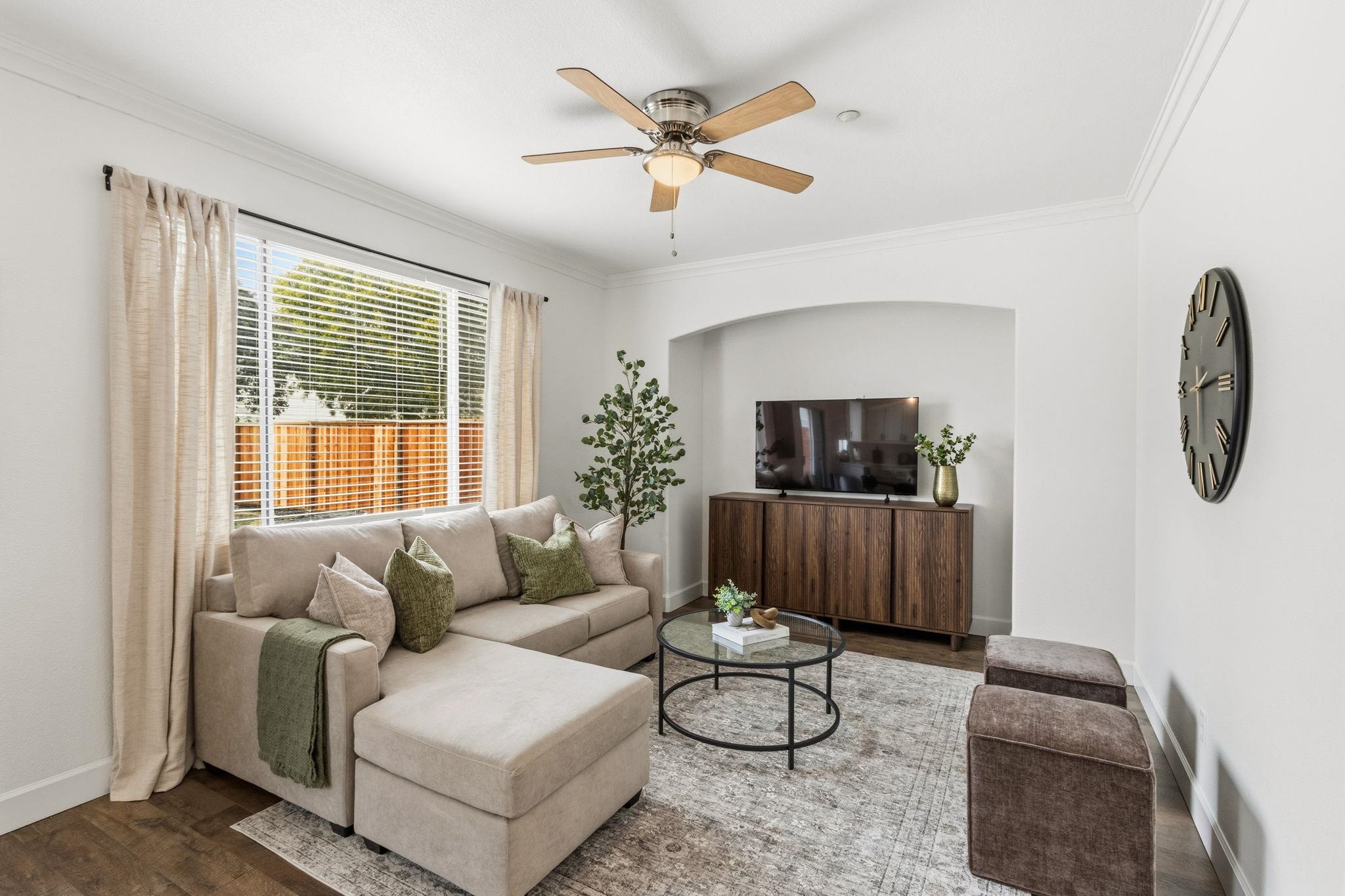 Detail Gallery Image 6 of 40 For 249 Creektrail Ct, Brentwood,  CA 94513 - 4 Beds | 2/1 Baths
