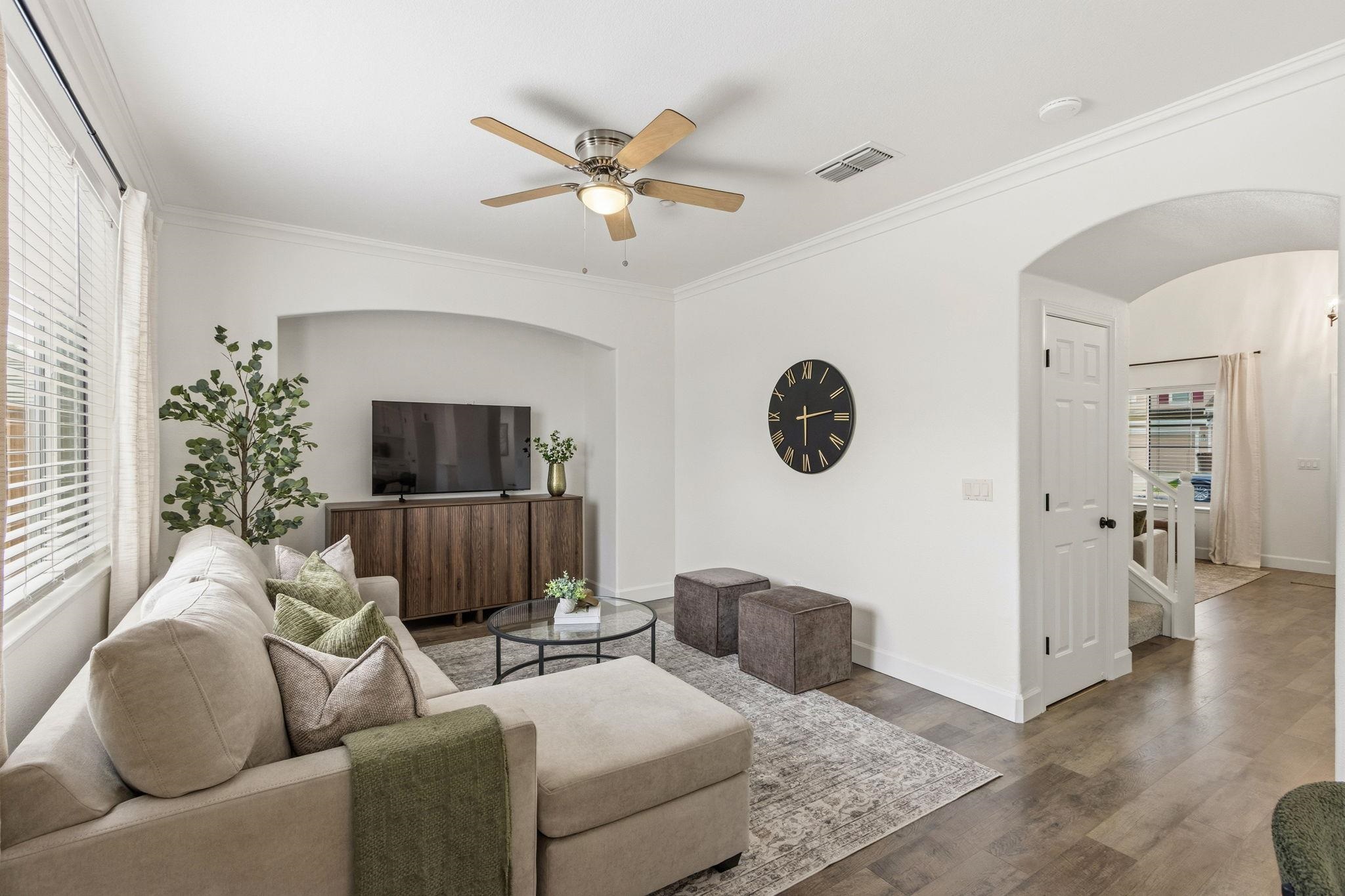 Detail Gallery Image 7 of 40 For 249 Creektrail Ct, Brentwood,  CA 94513 - 4 Beds | 2/1 Baths