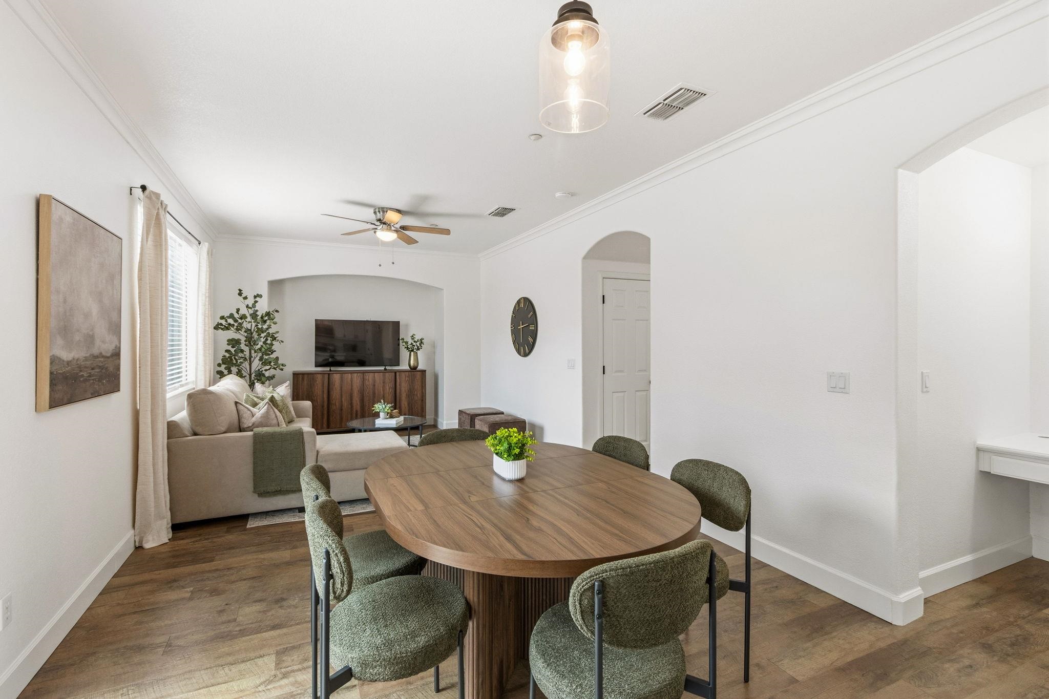 Detail Gallery Image 10 of 40 For 249 Creektrail Ct, Brentwood,  CA 94513 - 4 Beds | 2/1 Baths