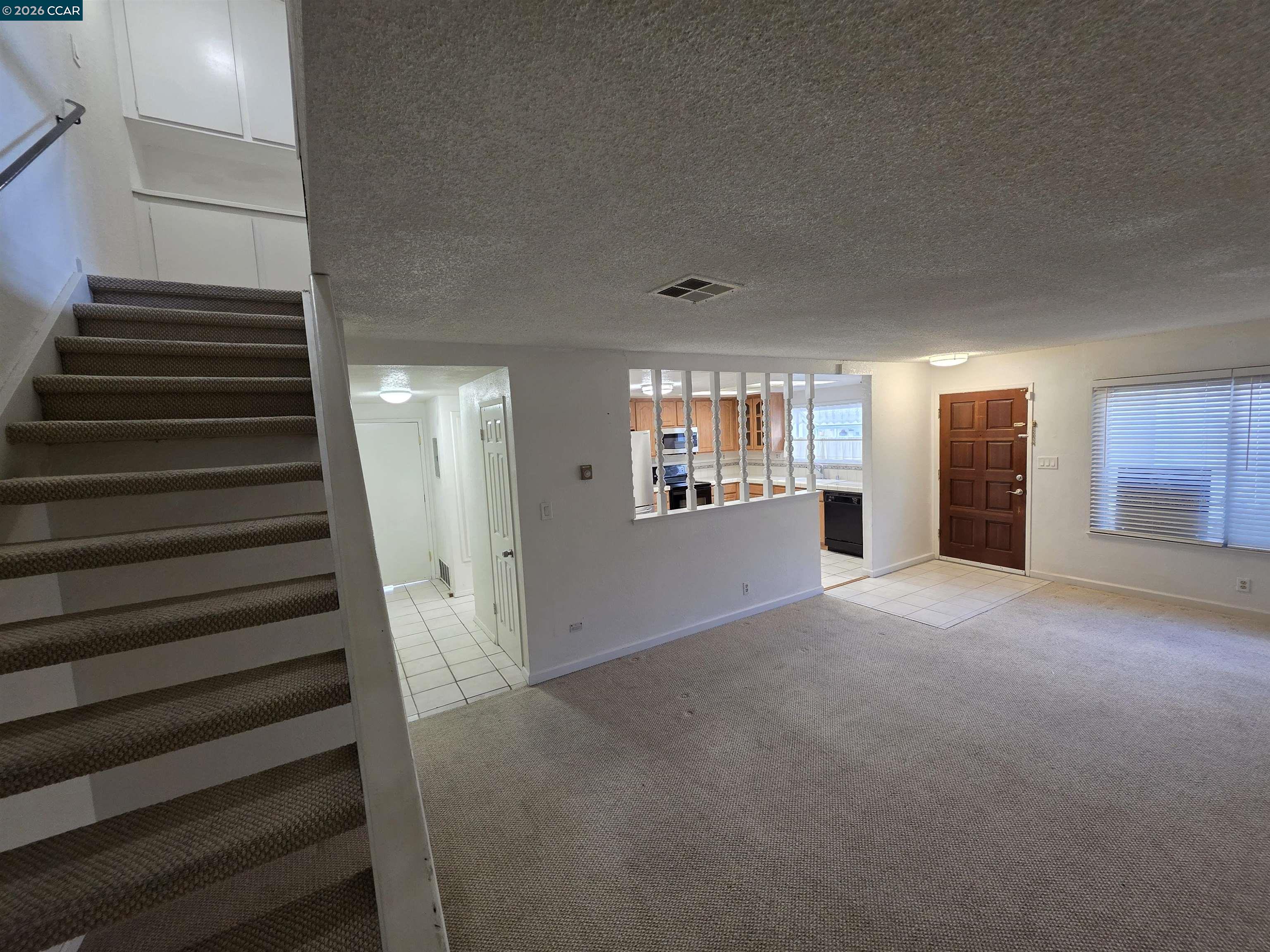 Detail Gallery Image 17 of 36 For 2581 El Portal Dr #C,  San Pablo,  CA 94806 - 2 Beds | 2/1 Baths