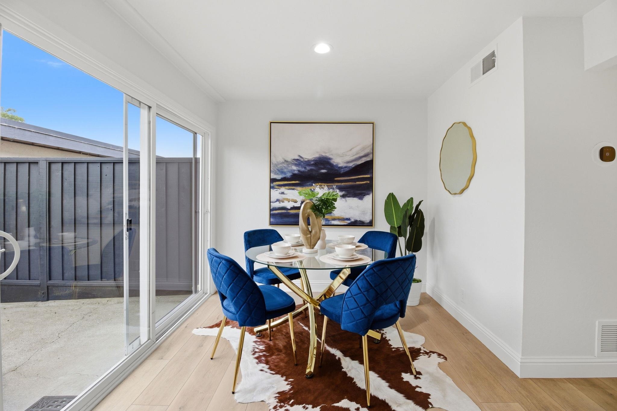 Detail Gallery Image 7 of 34 For 4304 Solano Way, Union City,  CA 94587 - 3 Beds | 2/1 Baths