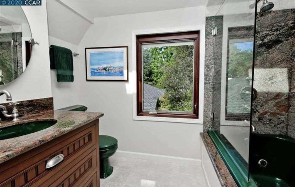 Detail Gallery Image 16 of 25 For 136 El Centro, Diablo,  CA 94506 - 2 Beds | 2/1 Baths