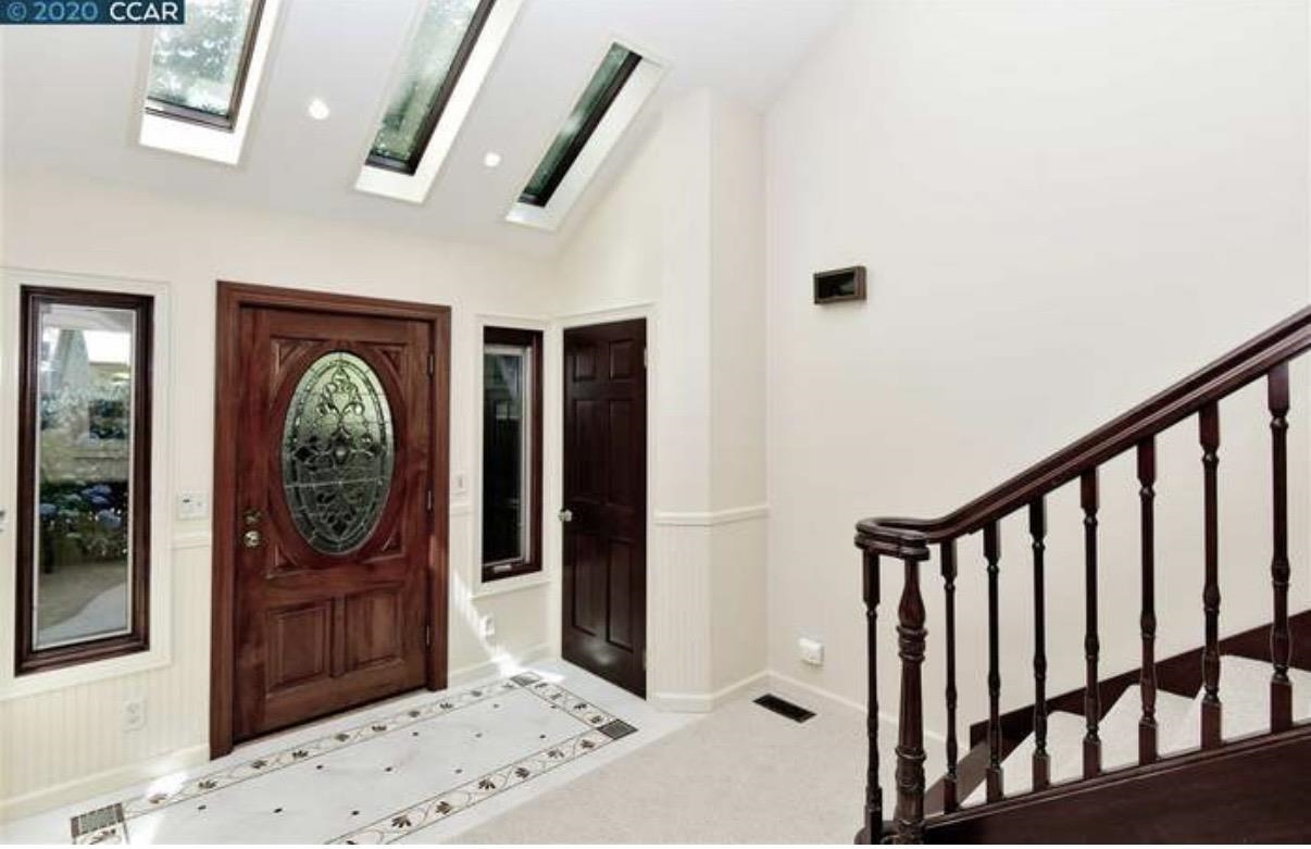 Detail Gallery Image 4 of 25 For 136 El Centro, Diablo,  CA 94506 - 2 Beds | 2/1 Baths