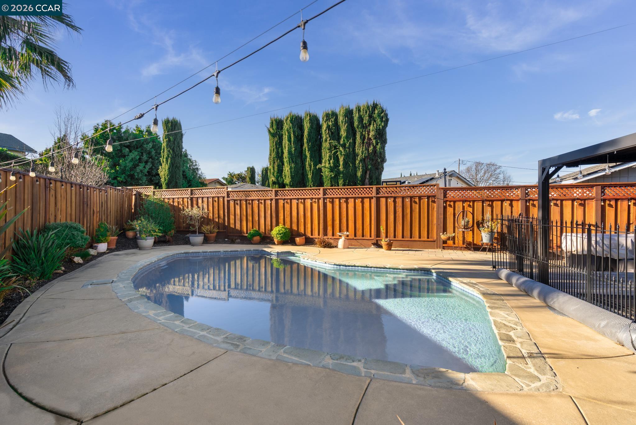 Detail Gallery Image 28 of 33 For 182 Madelia Pl, San Ramon,  CA 94583 - 4 Beds | 2 Baths