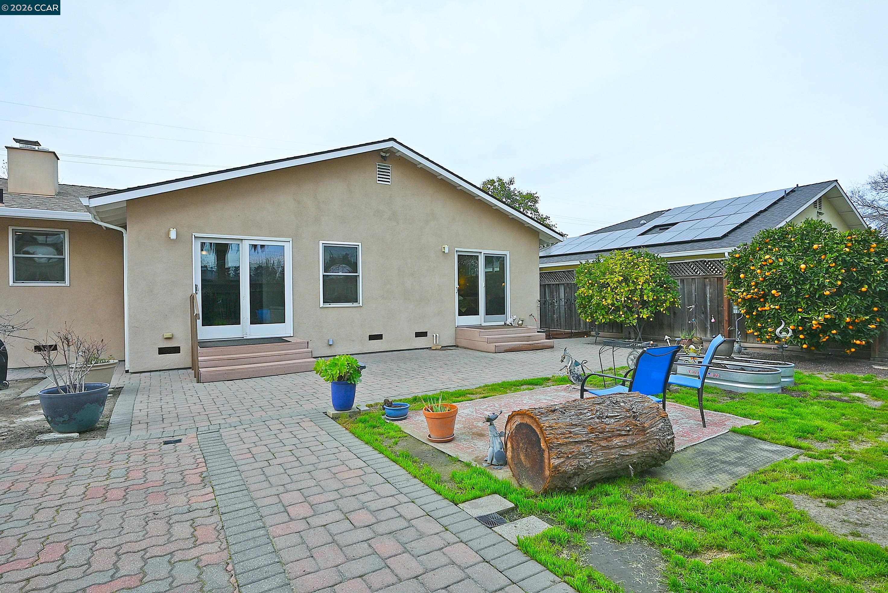 Detail Gallery Image 33 of 38 For 1013 Pleasant Valley Dr, Pleasant Hill,  CA 94523 - 3 Beds | 2 Baths