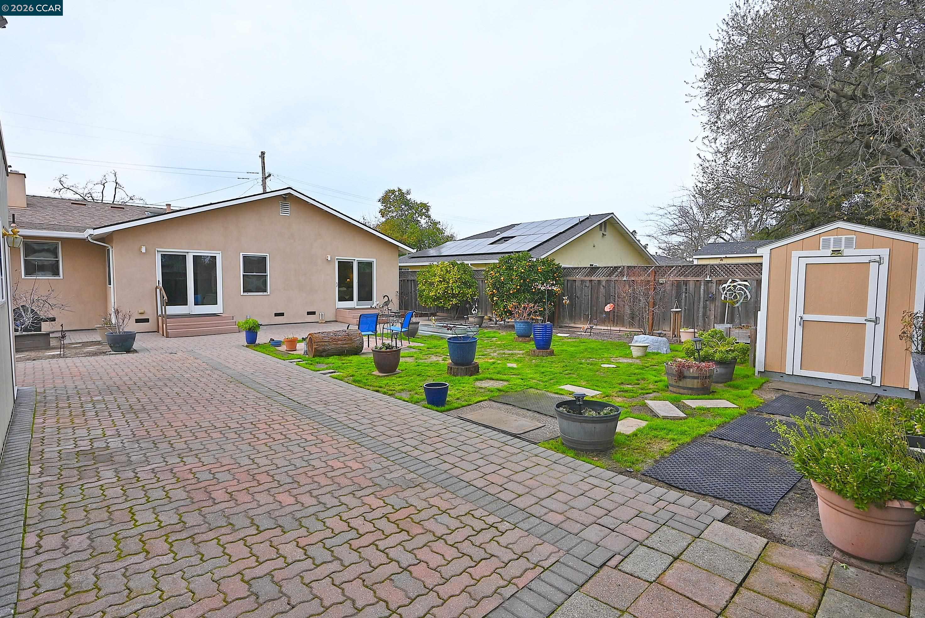 Detail Gallery Image 38 of 38 For 1013 Pleasant Valley Dr, Pleasant Hill,  CA 94523 - 3 Beds | 2 Baths