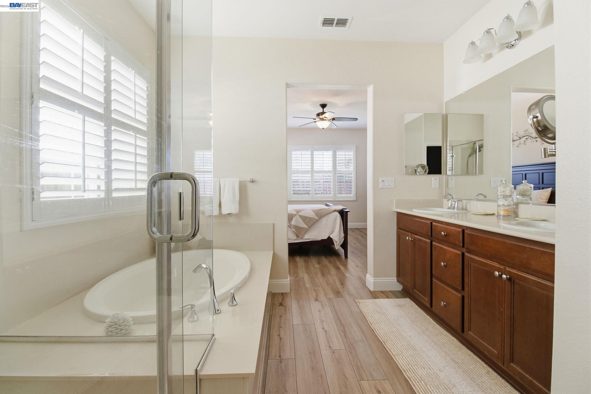 Detail Gallery Image 23 of 34 For 868 N San Remo Ln, Mountain House,  CA 95391 - 4 Beds | 2/1 Baths