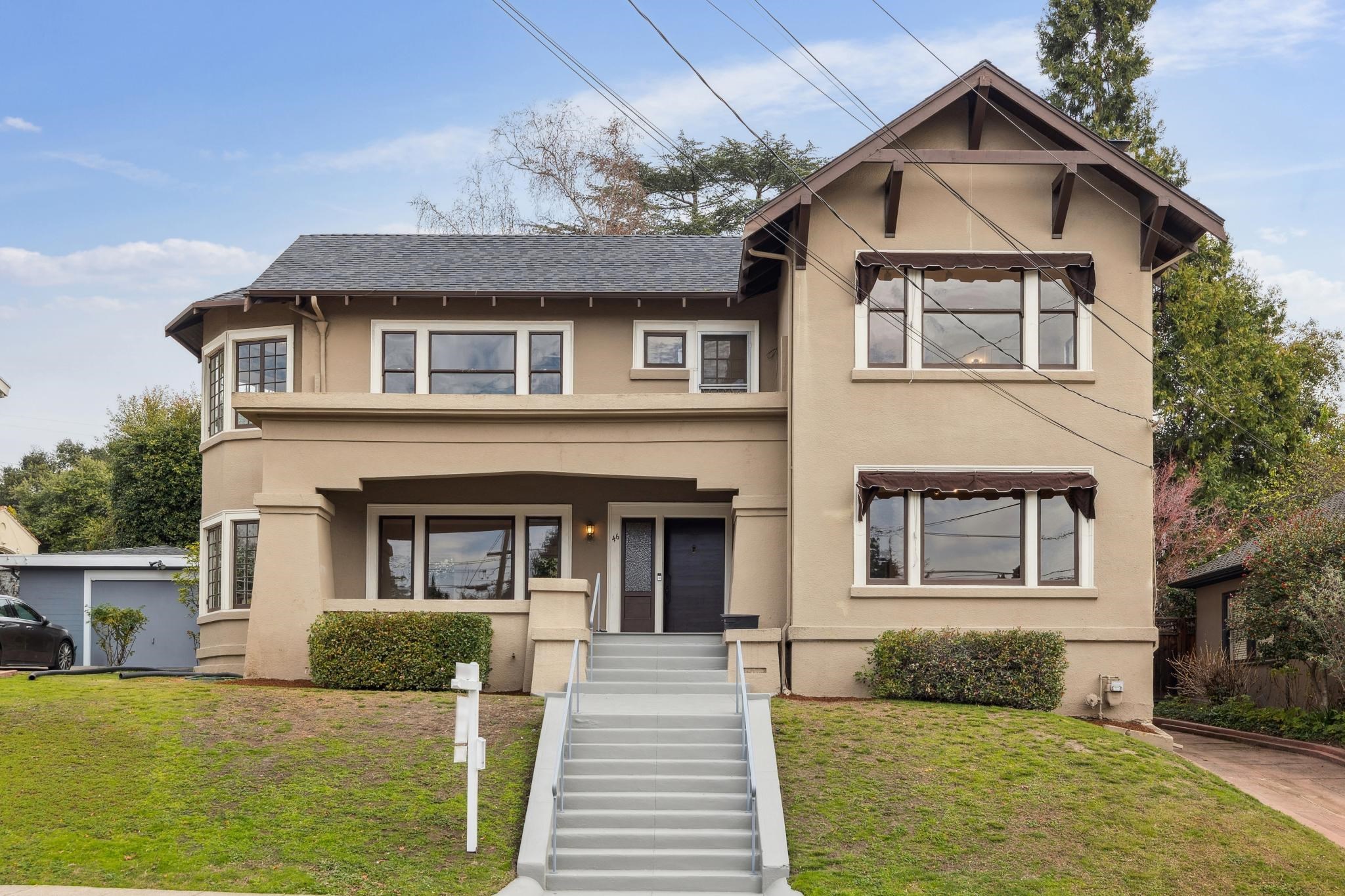 Front Image Thumbnail for EB41121761