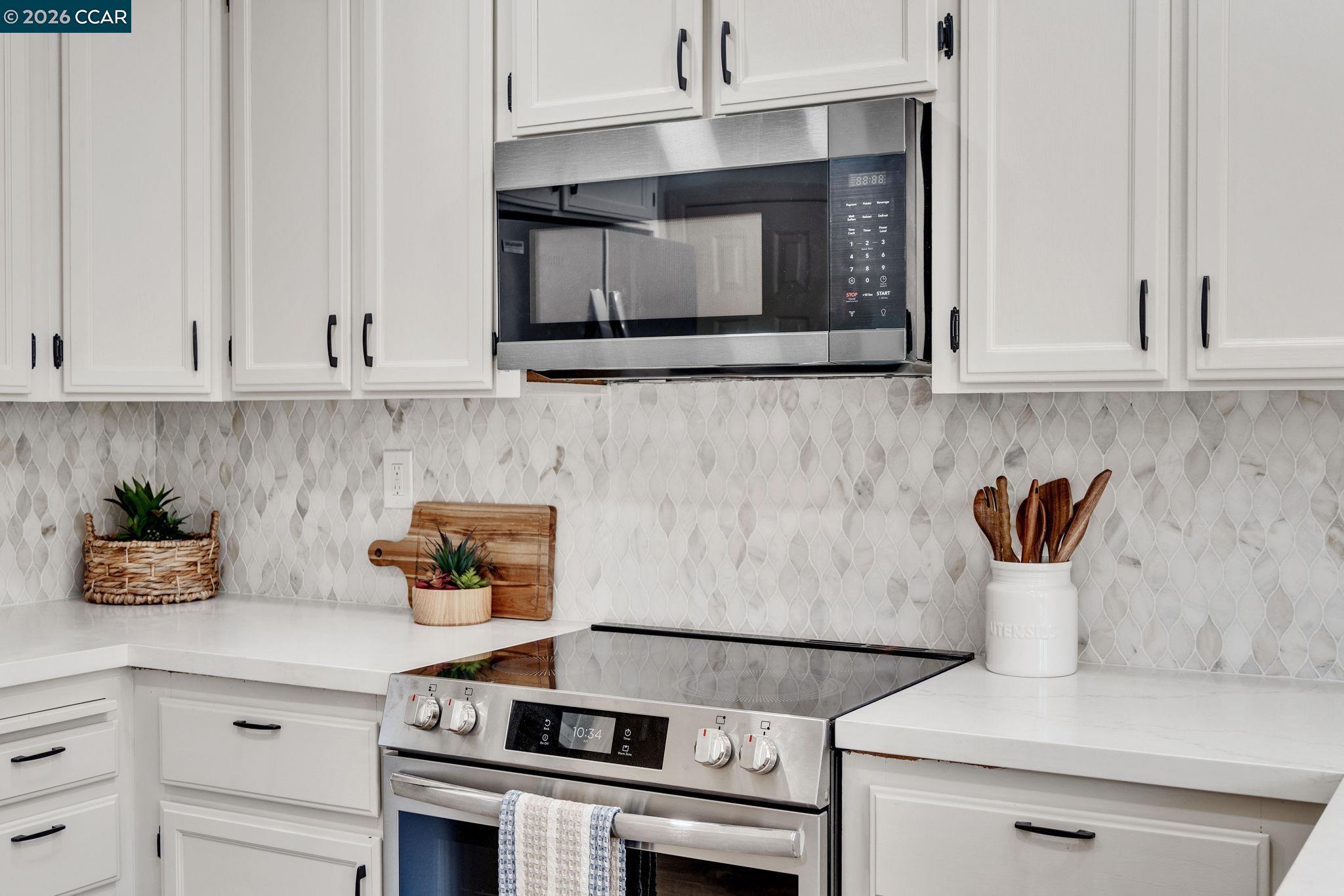 Photo #16: 41121768 Listing: Photo #16