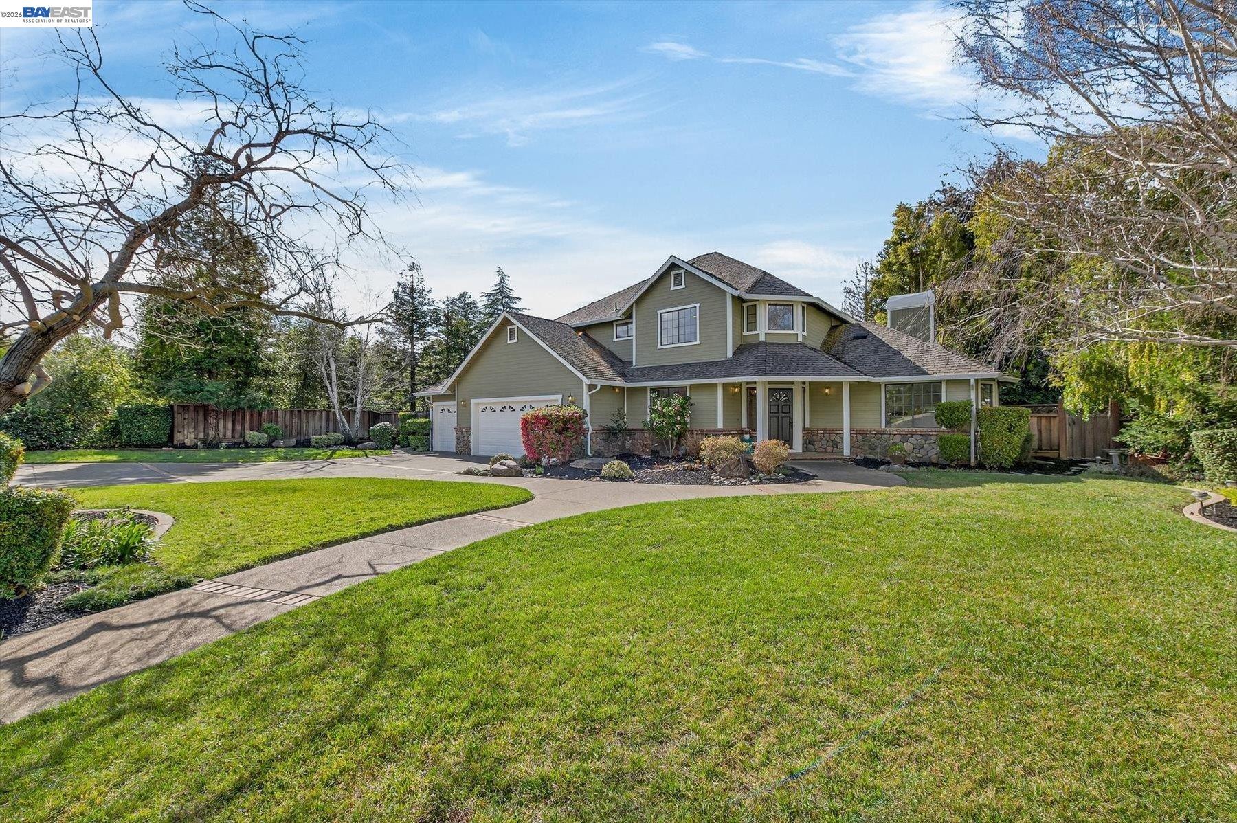 Detail Gallery Image 2 of 42 For 2367 Wedgewood Way, Livermore,  CA 94550 - 4 Beds | 2/1 Baths