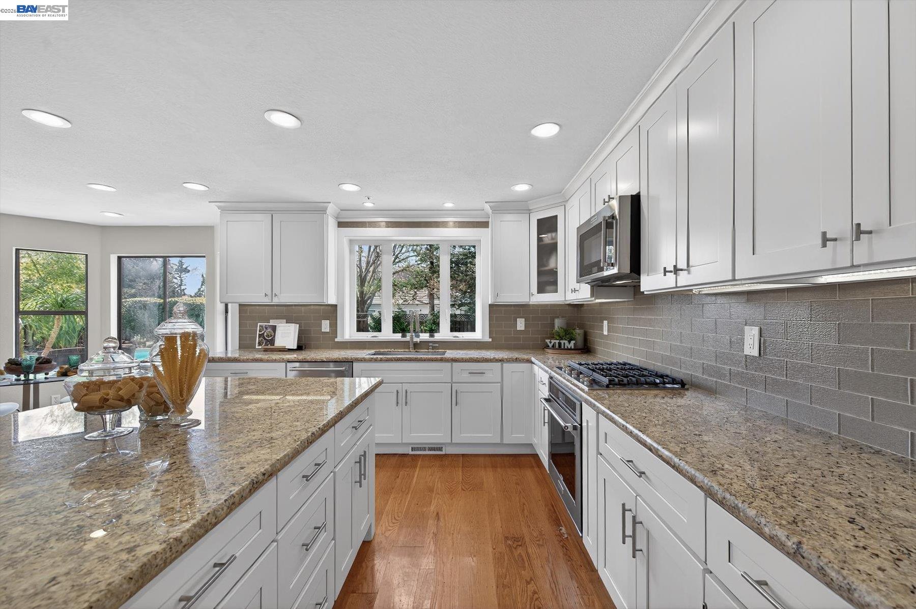 Detail Gallery Image 24 of 42 For 2367 Wedgewood Way, Livermore,  CA 94550 - 4 Beds | 2/1 Baths