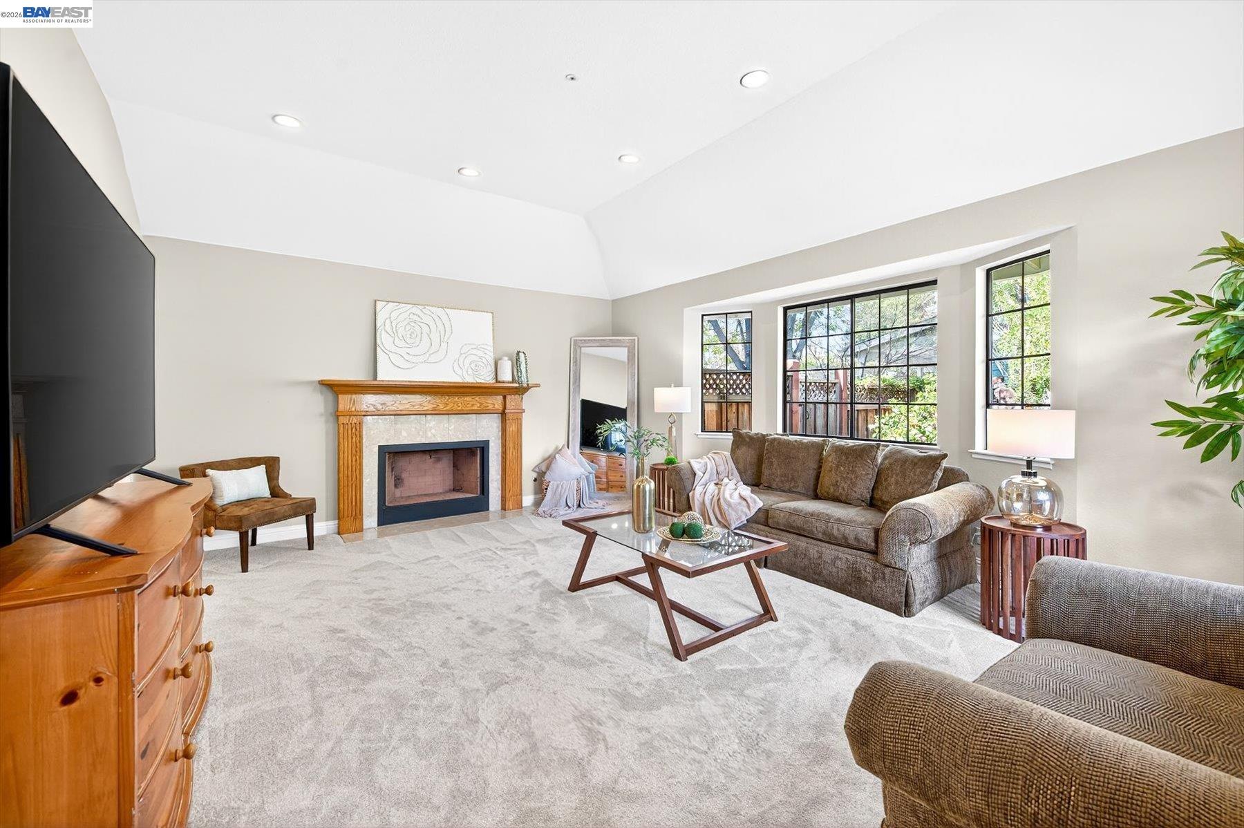 Detail Gallery Image 9 of 42 For 2367 Wedgewood Way, Livermore,  CA 94550 - 4 Beds | 2/1 Baths