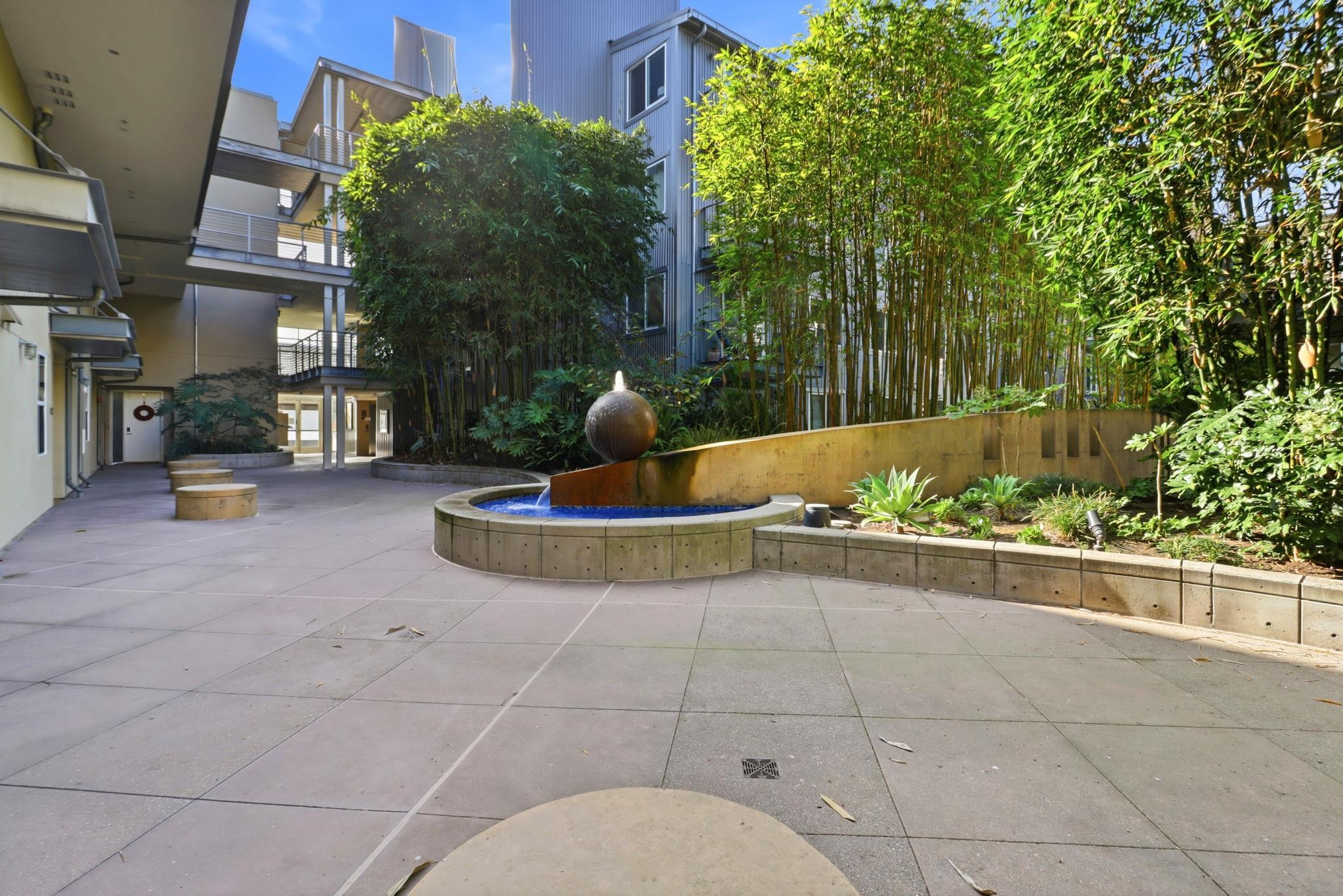 Detail Gallery Image 29 of 48 For 3090 Glascock Street #102,  Oakland,  CA 94601 - 2 Beds | 2 Baths