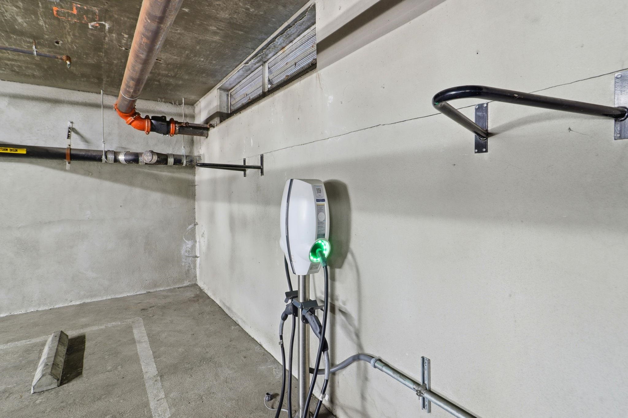 Detail Gallery Image 35 of 48 For 3090 Glascock Street #102,  Oakland,  CA 94601 - 2 Beds | 2 Baths