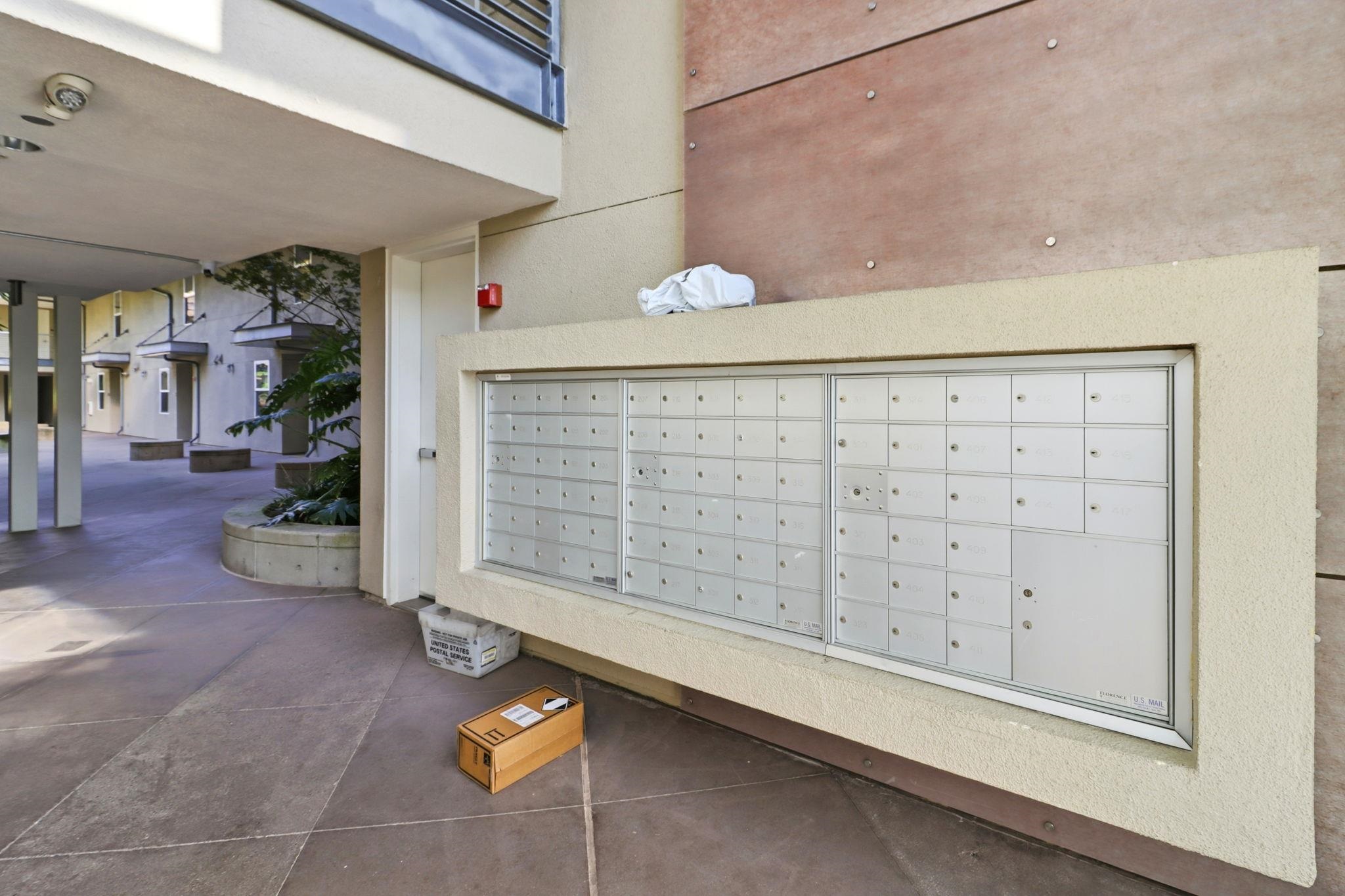 Detail Gallery Image 42 of 48 For 3090 Glascock Street #102,  Oakland,  CA 94601 - 2 Beds | 2 Baths