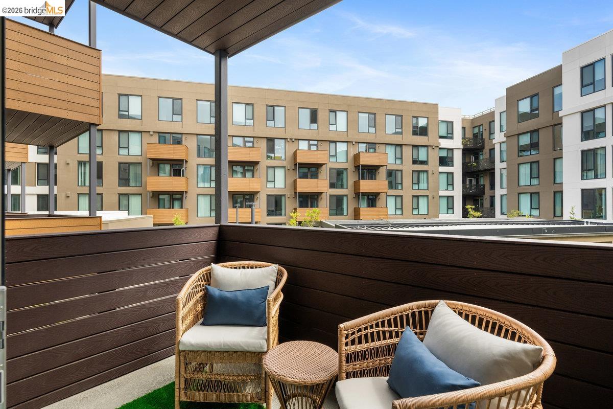 Detail Gallery Image 20 of 42 For 260 Brooklyn Basin Way #411,  Oakland,  CA 94606 - 1 Beds | 1 Baths
