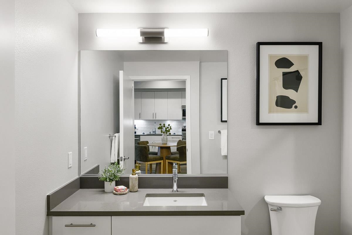 Detail Gallery Image 16 of 41 For 260 Brooklyn Basin Way #441,  Oakland,  CA 94606 - 1 Beds | 1 Baths