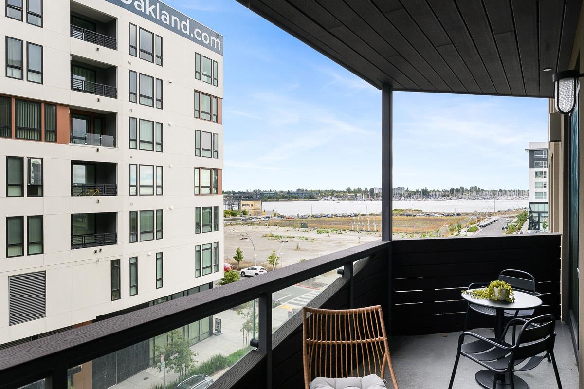 Detail Gallery Image 19 of 41 For 260 Brooklyn Basin Way #441,  Oakland,  CA 94606 - 1 Beds | 1 Baths