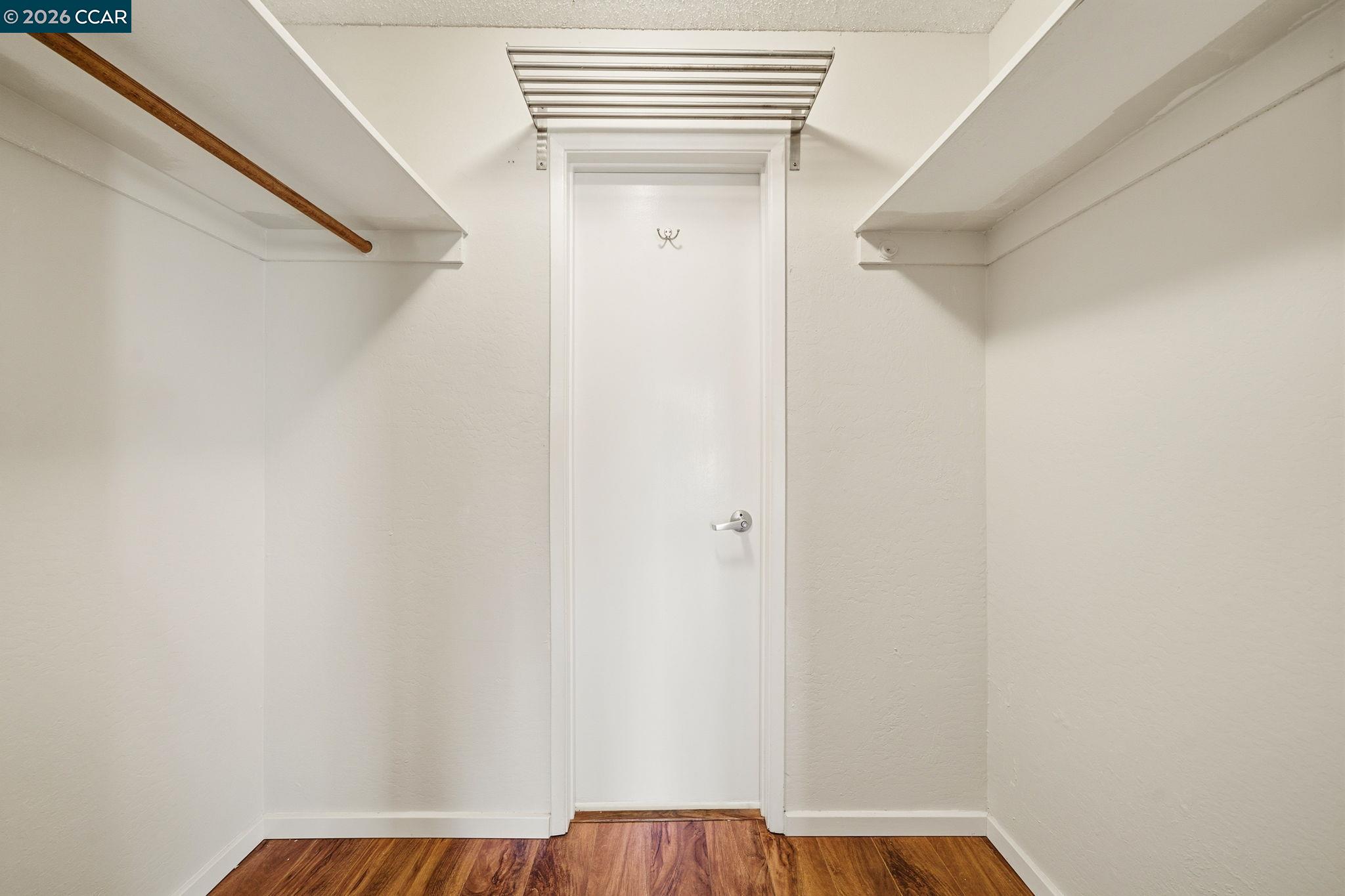 Detail Gallery Image 15 of 18 For 470 N Civic Drive #405,  Walnut Creek,  CA 94596 - 1 Beds | 1 Baths