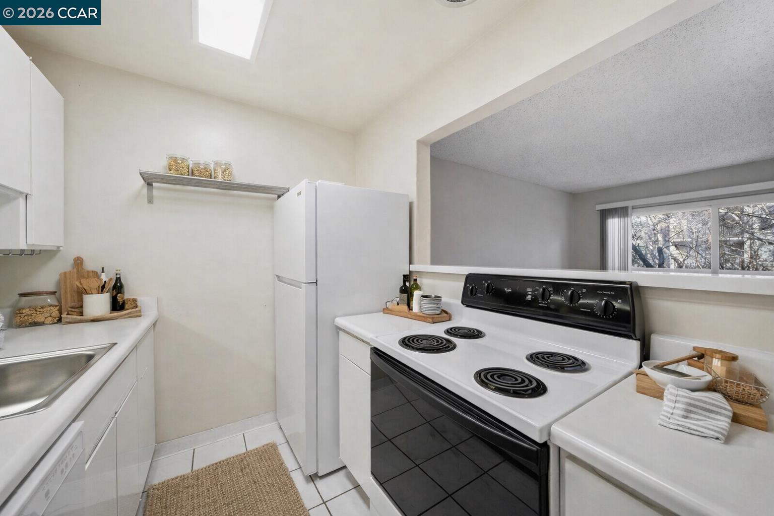 470 Civic Drive UNIT 405, Walnut Creek, CA, 94596