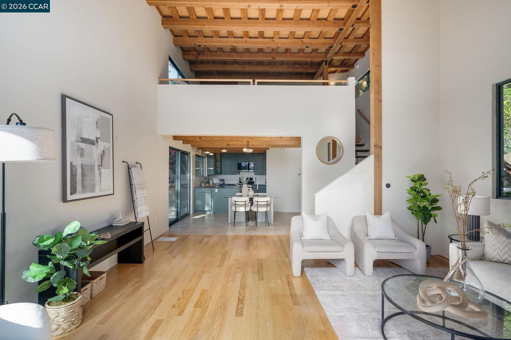 Detail Gallery Image 26 of 56 For 161 Panoramic Way, Berkeley,  CA 94704 - 2 Beds | 2 Baths