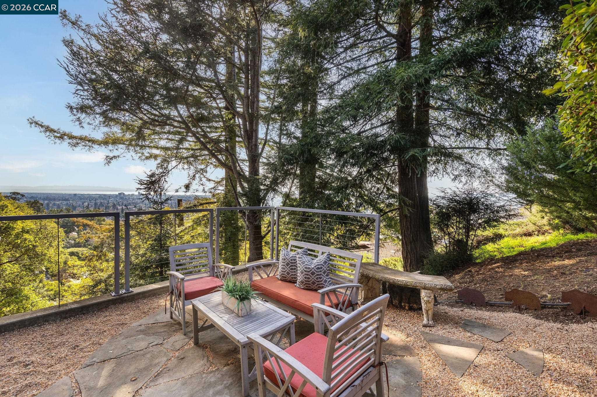 Detail Gallery Image 29 of 56 For 161 Panoramic Way, Berkeley,  CA 94704 - 2 Beds | 2 Baths