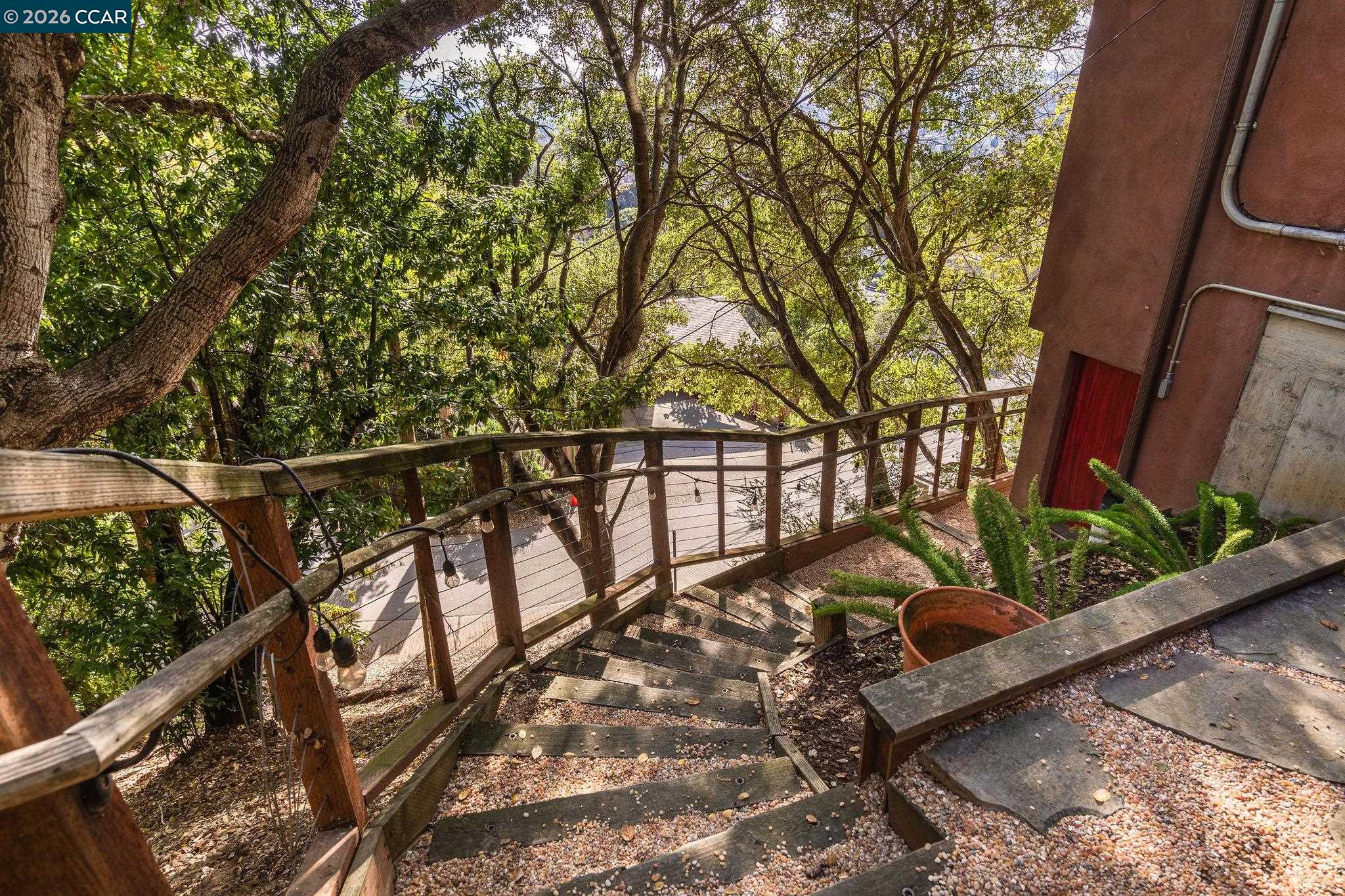 Detail Gallery Image 48 of 56 For 161 Panoramic Way, Berkeley,  CA 94704 - 2 Beds | 2 Baths