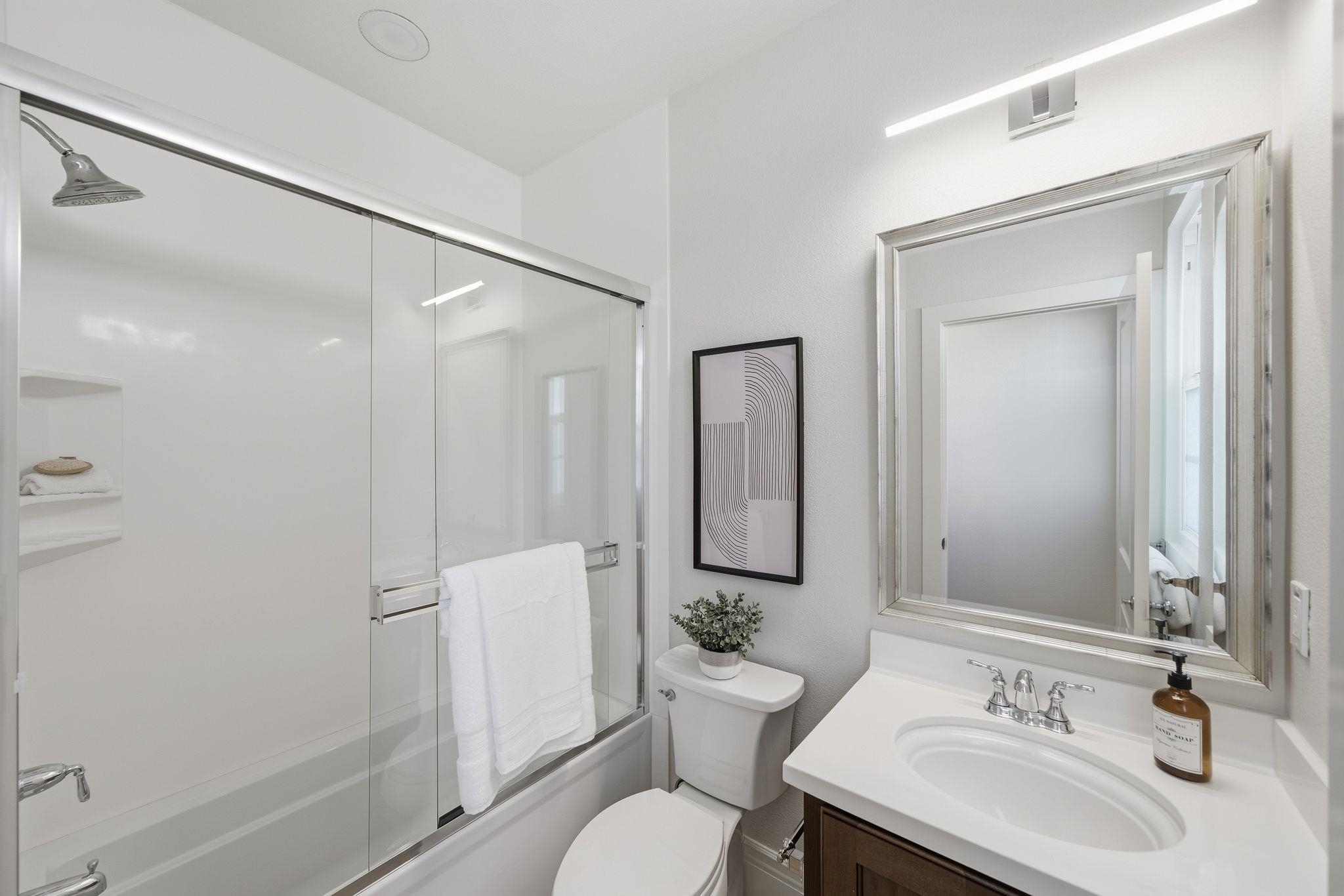 Detail Gallery Image 19 of 52 For 44003 Degas Ter, Fremont,  CA 94539 - 4 Beds | 4 Baths