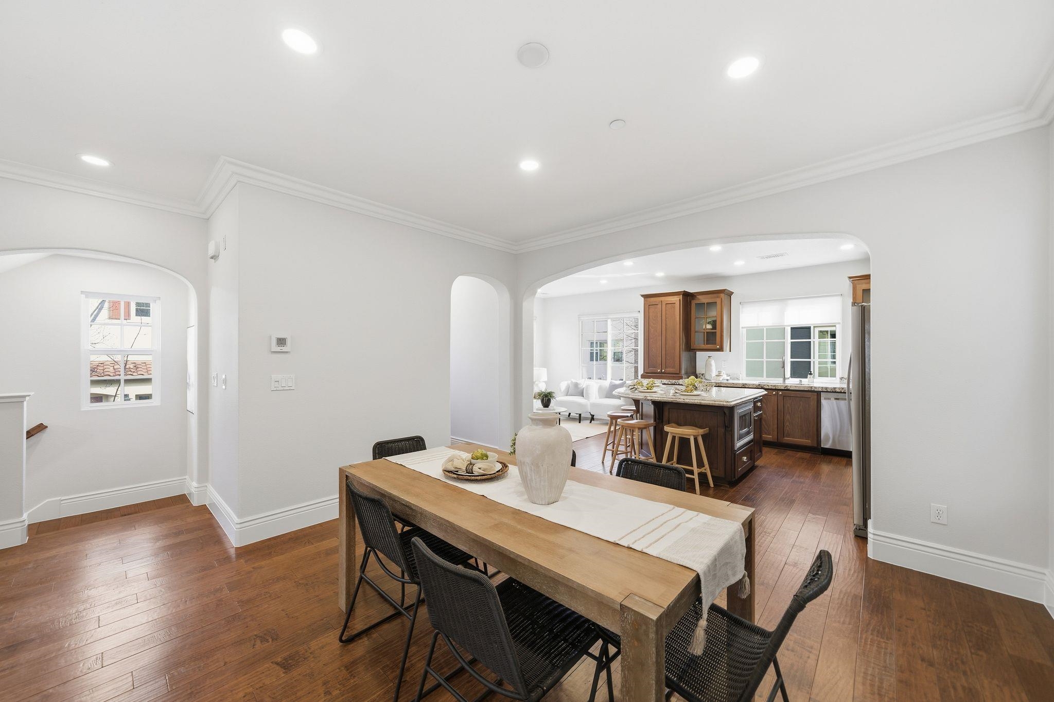 Detail Gallery Image 8 of 52 For 44003 Degas Ter, Fremont,  CA 94539 - 4 Beds | 4 Baths