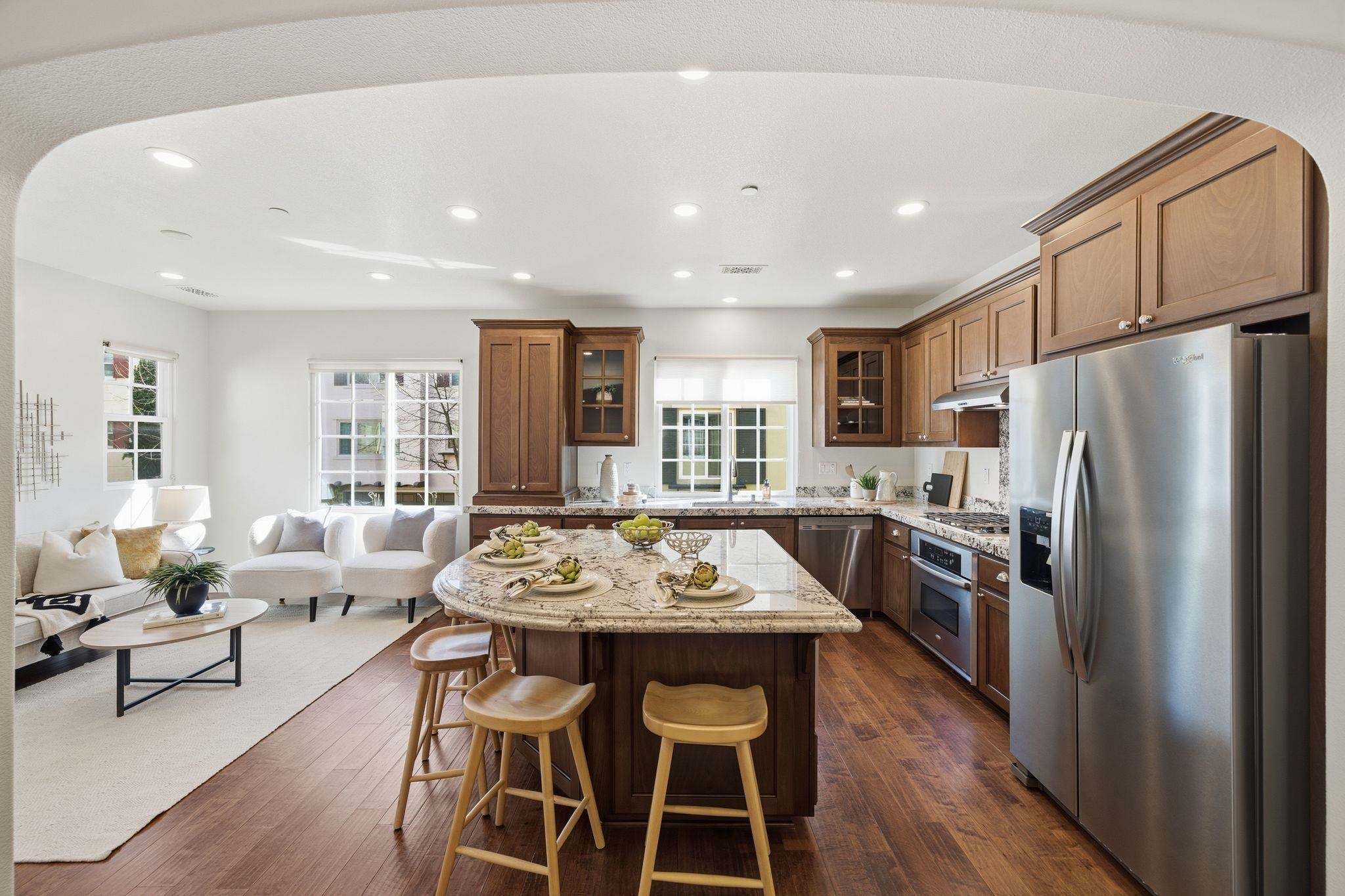 Detail Gallery Image 9 of 52 For 44003 Degas Ter, Fremont,  CA 94539 - 4 Beds | 4 Baths