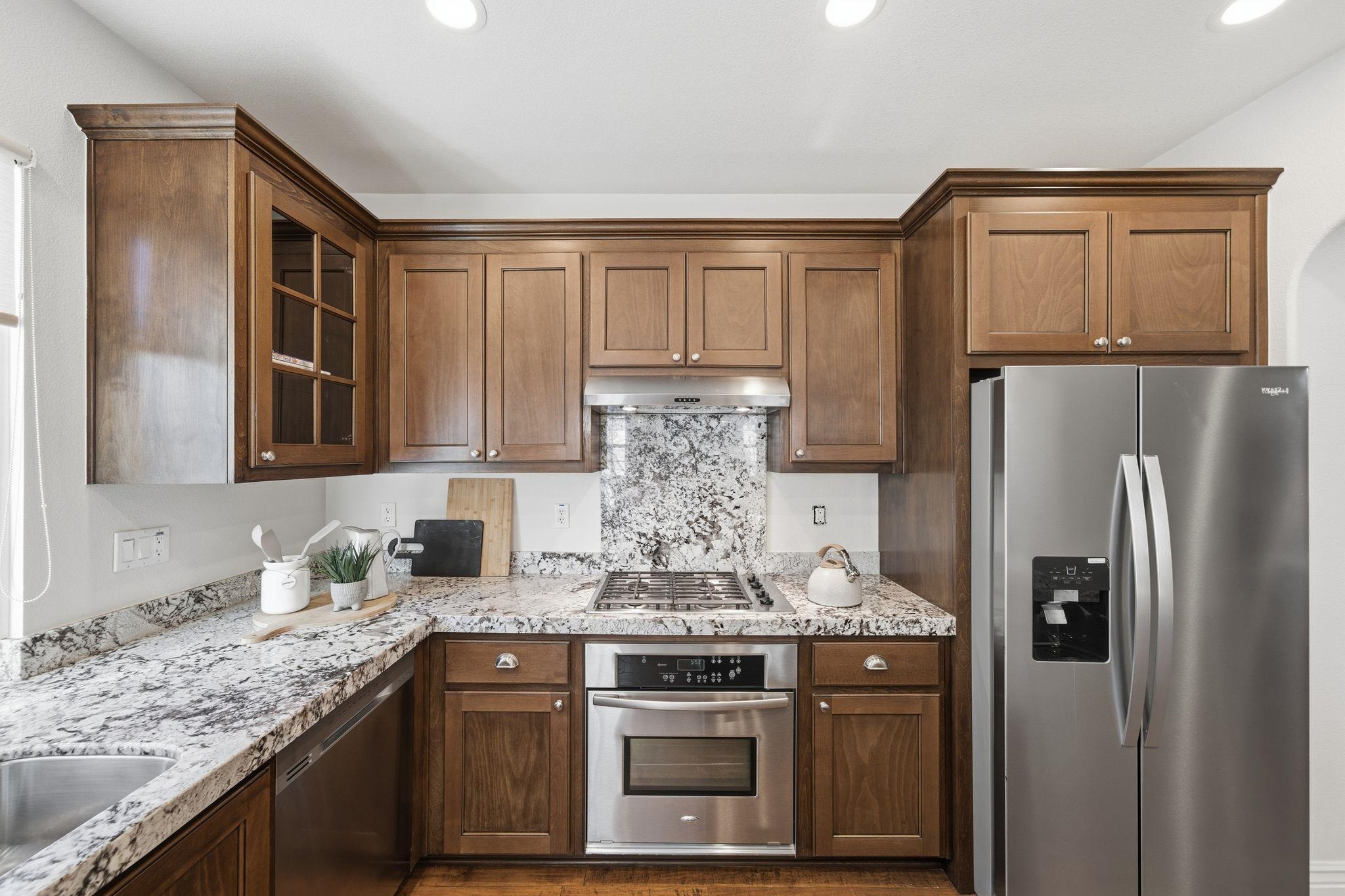 Detail Gallery Image 10 of 52 For 44003 Degas Ter, Fremont,  CA 94539 - 4 Beds | 4 Baths