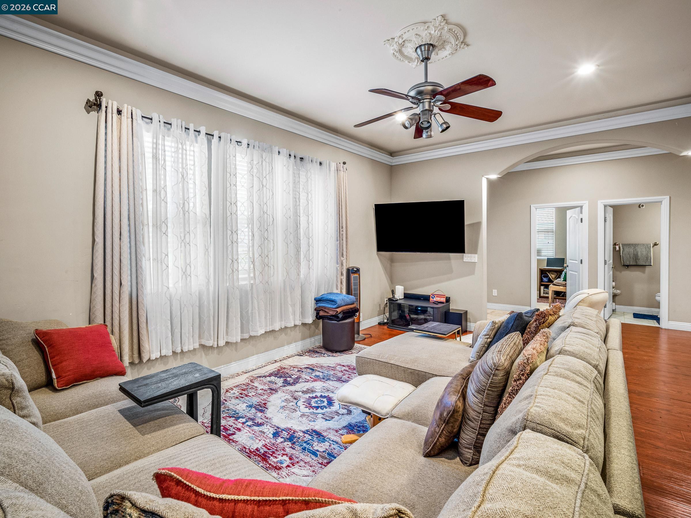 1021 Azusa St, Sacramento CA 95833 — photo 16