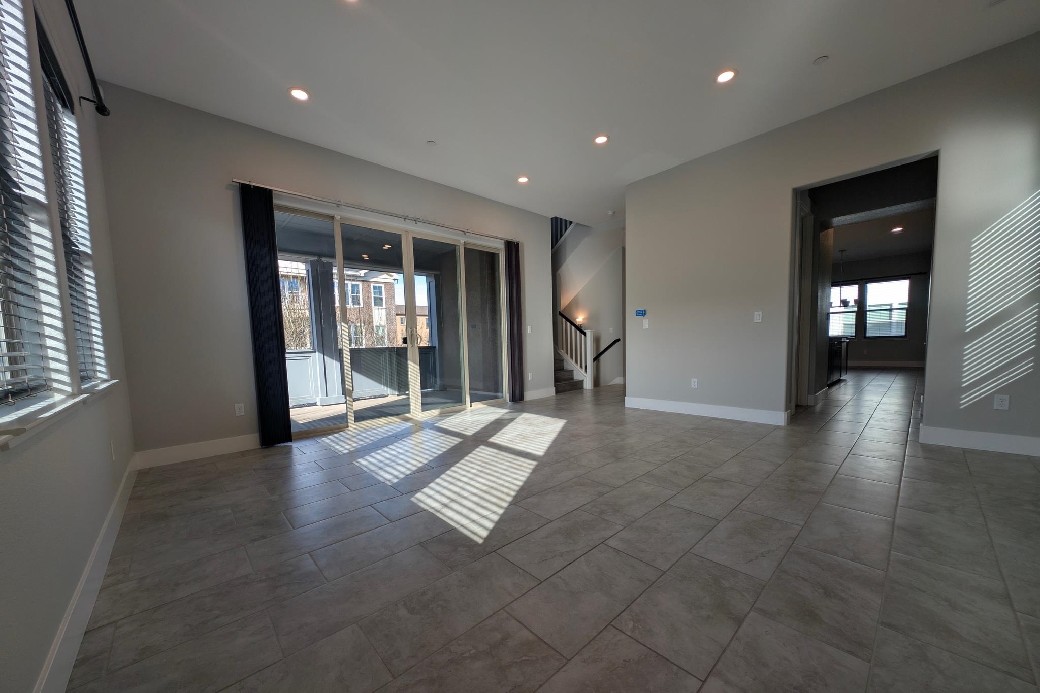 Detail Gallery Image 16 of 44 For 1380 Brookline Loop, Pleasanton,  CA 94566 - 3 Beds | 2/2 Baths