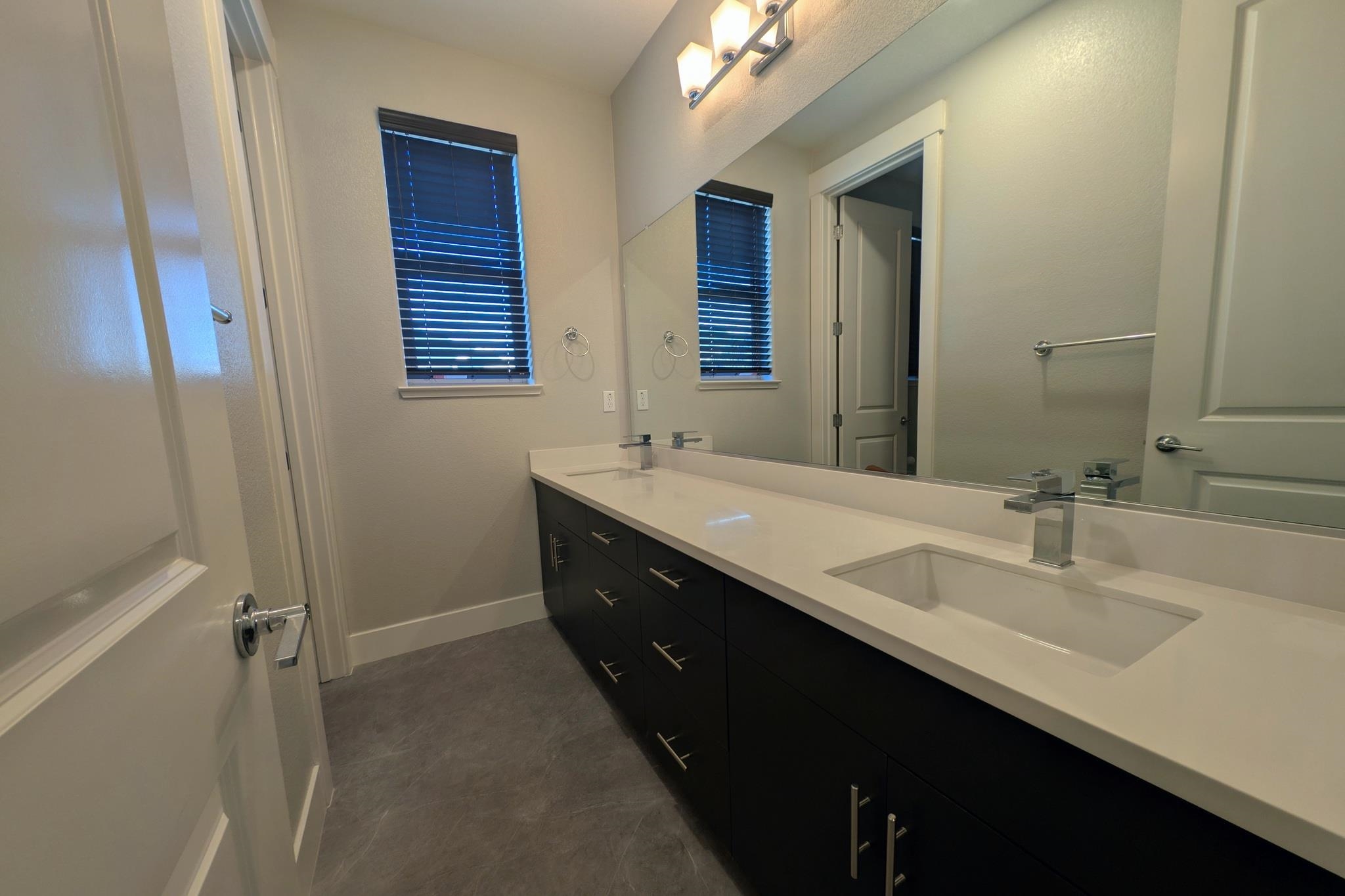 Detail Gallery Image 25 of 44 For 1380 Brookline Loop, Pleasanton,  CA 94566 - 3 Beds | 2/2 Baths