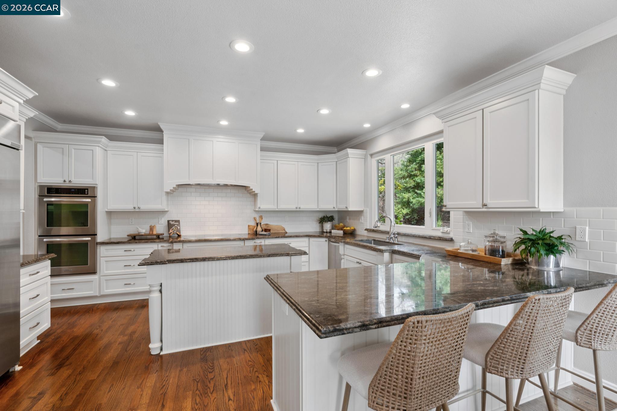 Detail Gallery Image 13 of 49 For 40 Oak Trail Ct, Alamo,  CA 94507 - 4 Beds | 3/1 Baths