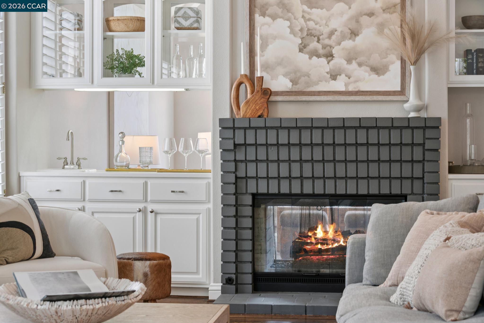 Detail Gallery Image 10 of 49 For 40 Oak Trail Ct, Alamo,  CA 94507 - 4 Beds | 3/1 Baths