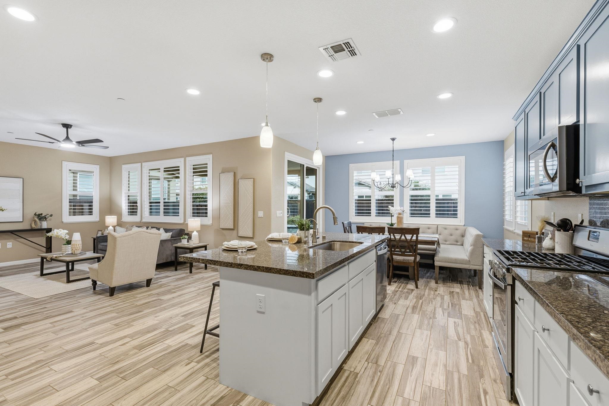 Detail Gallery Image 12 of 48 For 1703 Solano Court, Lathrop,  CA 95330 - 4 Beds | 3 Baths