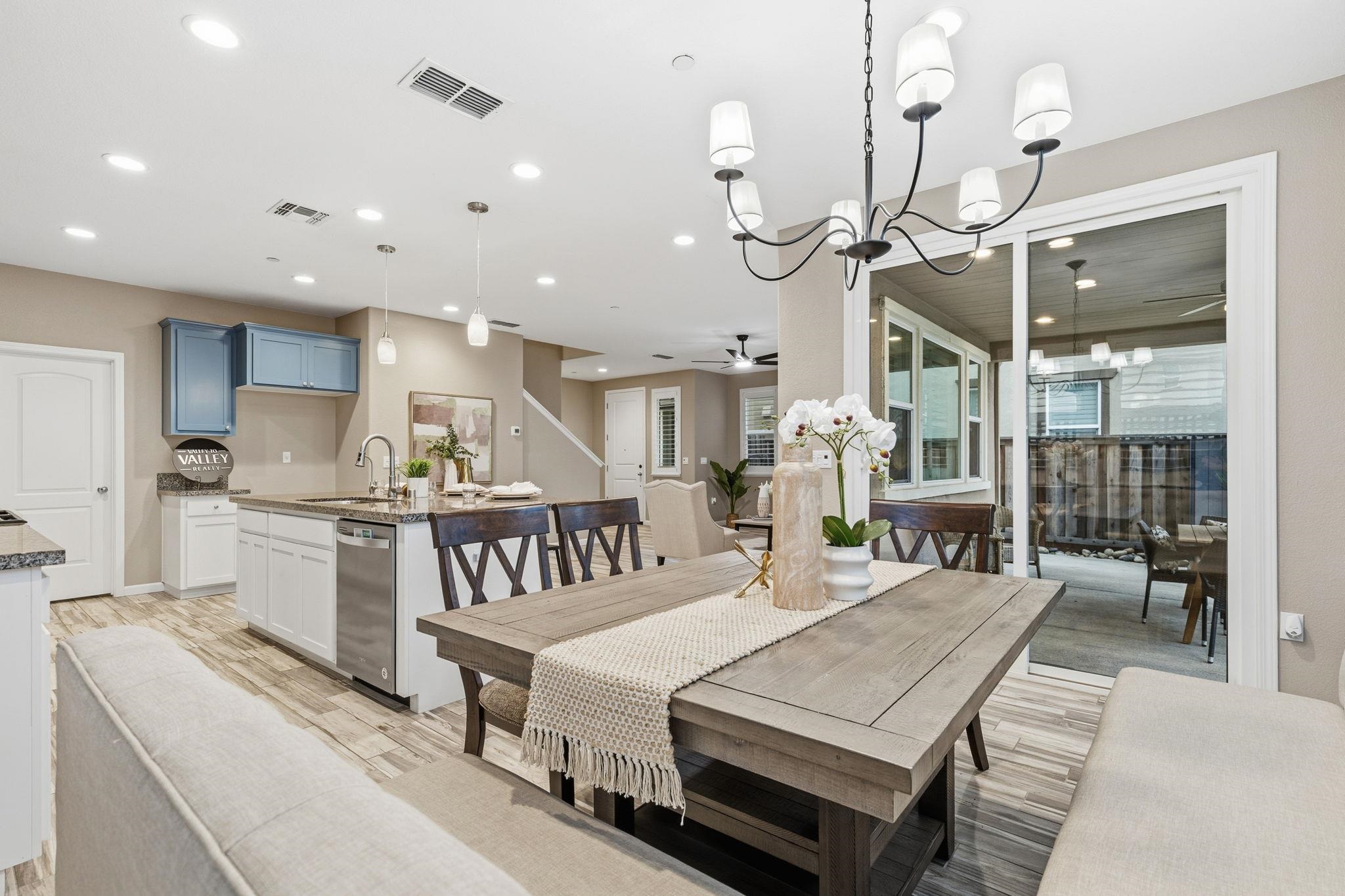 Detail Gallery Image 15 of 48 For 1703 Solano Court, Lathrop,  CA 95330 - 4 Beds | 3 Baths