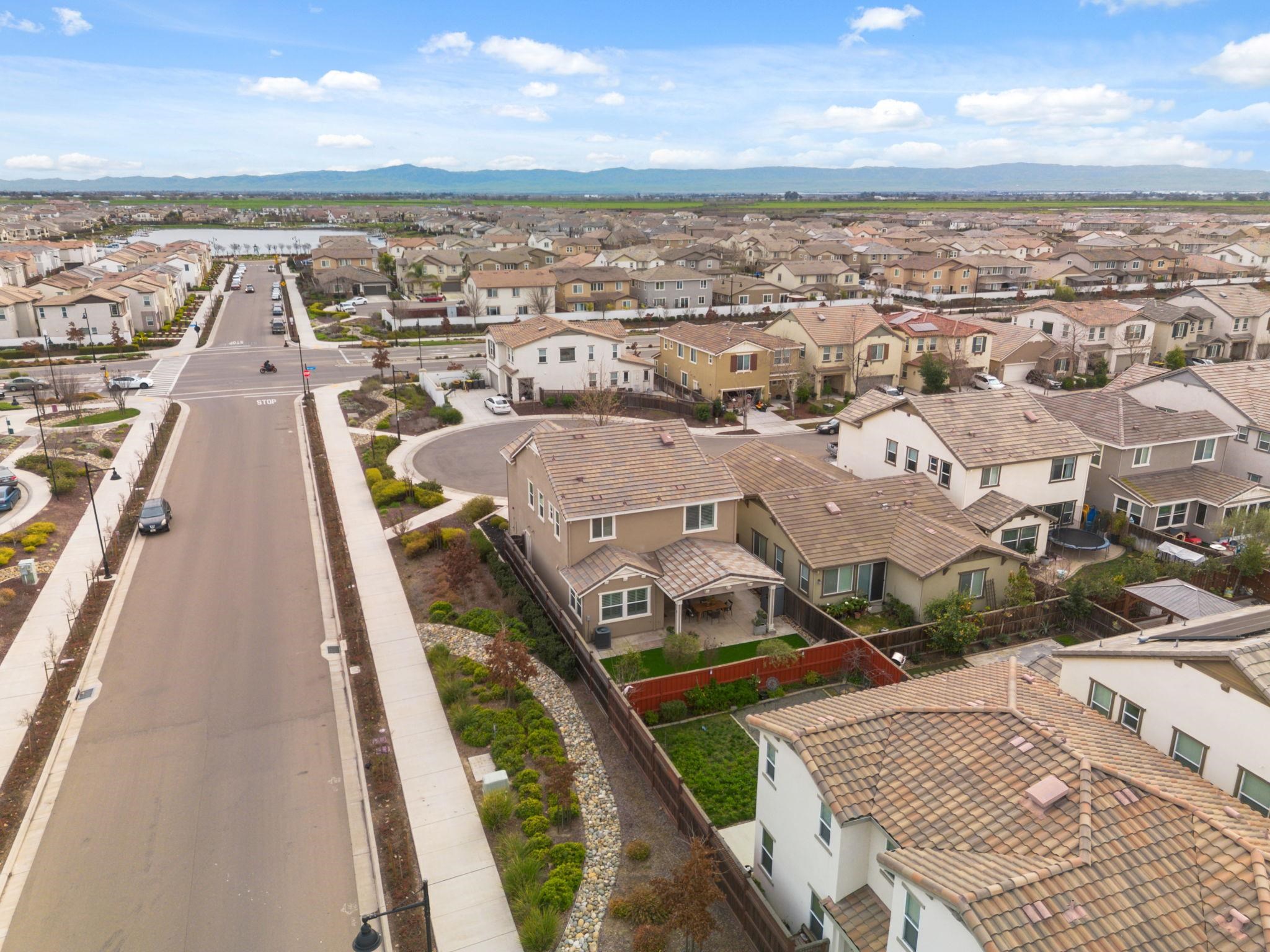 Detail Gallery Image 45 of 48 For 1703 Solano Court, Lathrop,  CA 95330 - 4 Beds | 3 Baths