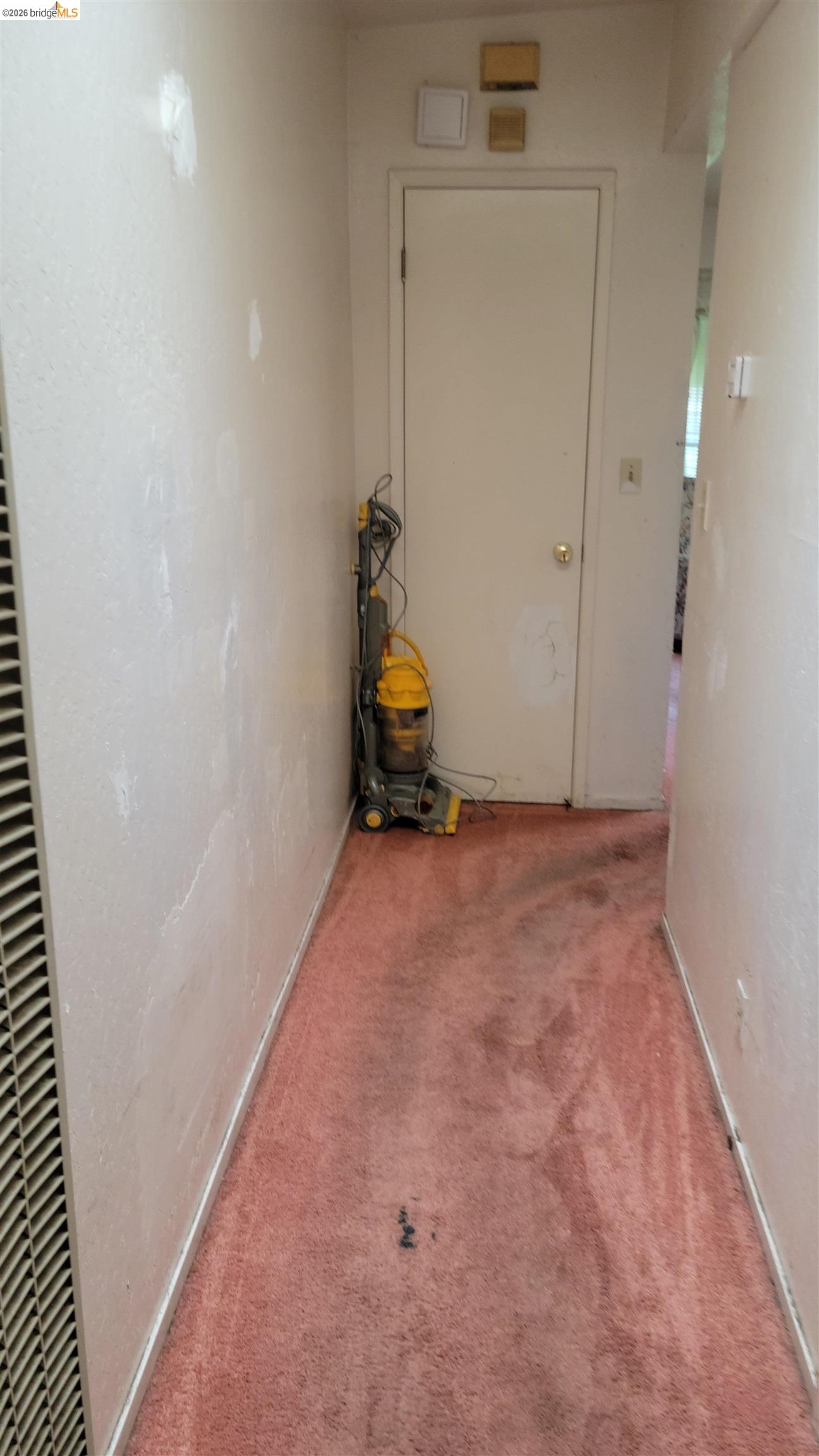 Detail Gallery Image 11 of 16 For 2190 Giant Rd, San Pablo,  CA 94806 - 3 Beds | 1 Baths