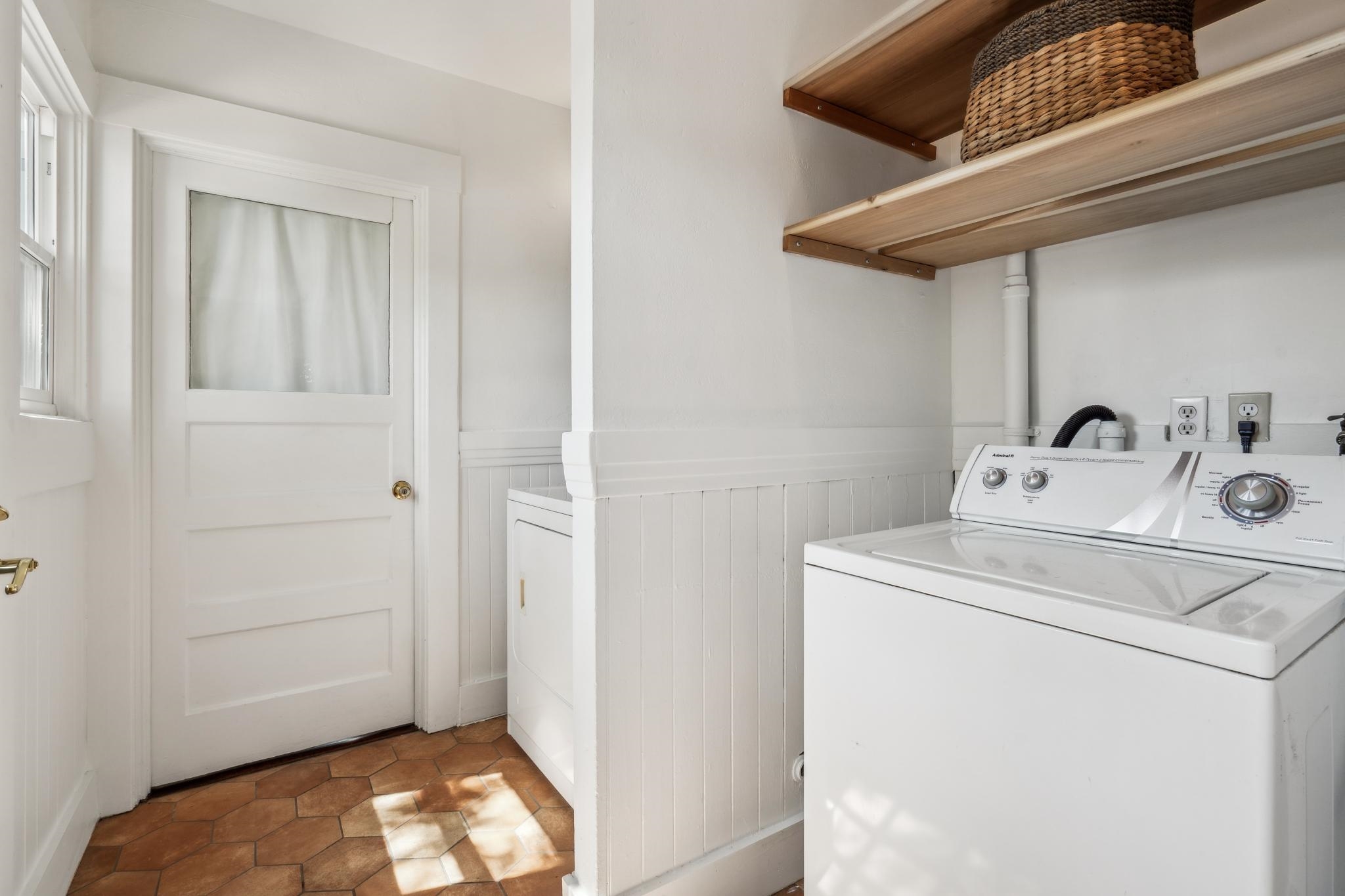 Detail Gallery Image 13 of 30 For 3577 Brookdale Avenue, Oakland,  CA 94619 - – Beds | – Baths