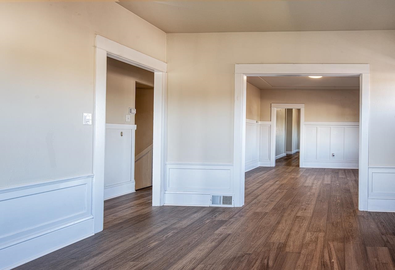 Detail Gallery Image 4 of 33 For 653 20th St, Richmond,  CA 94801 - 5 Beds | 2 Baths