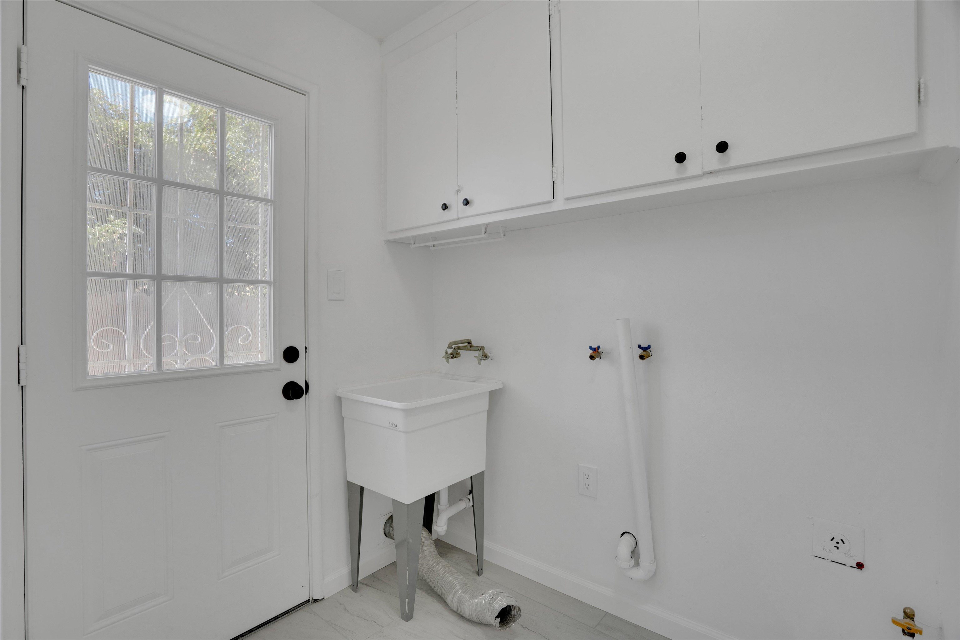 Detail Gallery Image 20 of 31 For 60 Railroad Ave, Rodeo,  CA 94572 - 5 Beds | 2 Baths