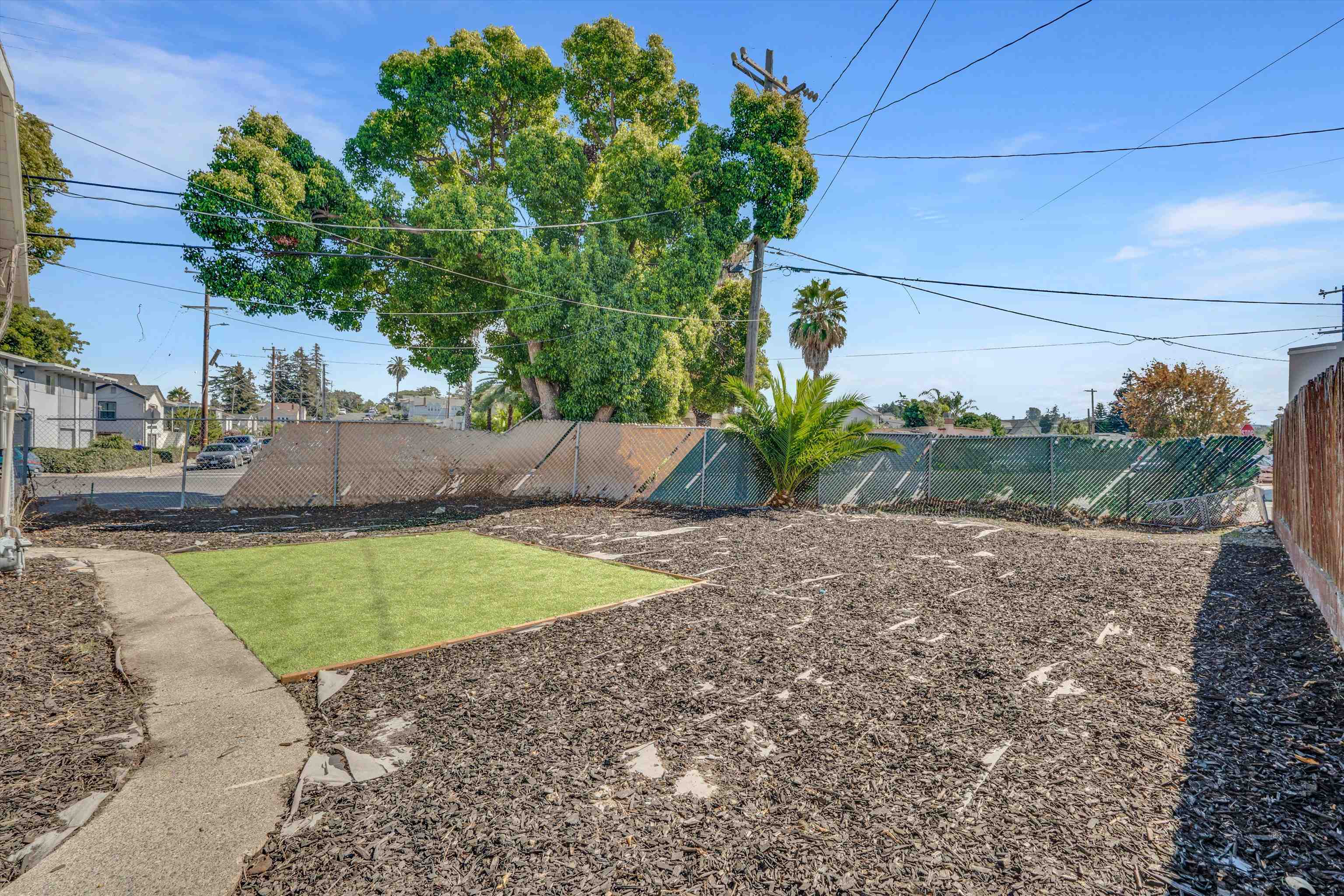 Detail Gallery Image 24 of 31 For 60 Railroad Ave, Rodeo,  CA 94572 - 5 Beds | 2 Baths