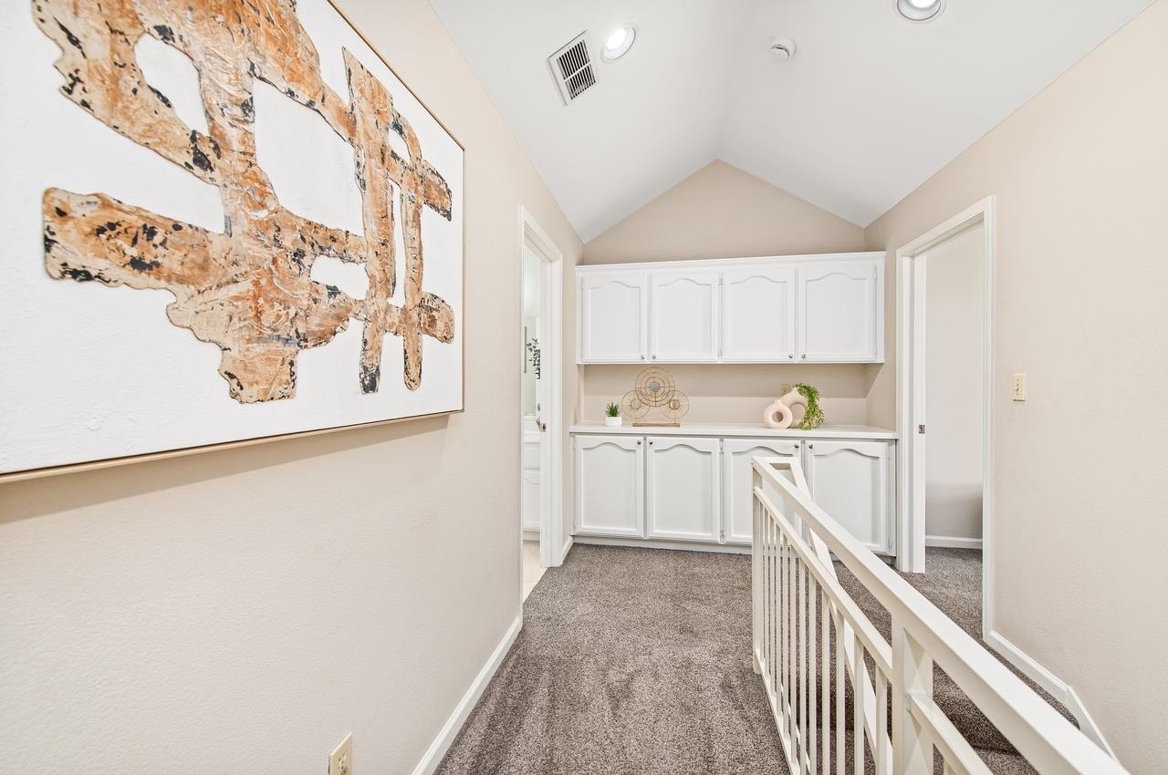 Detail Gallery Image 21 of 59 For 297 Del Valle Ct, Pleasanton,  CA 94566 - 3 Beds | 2/1 Baths