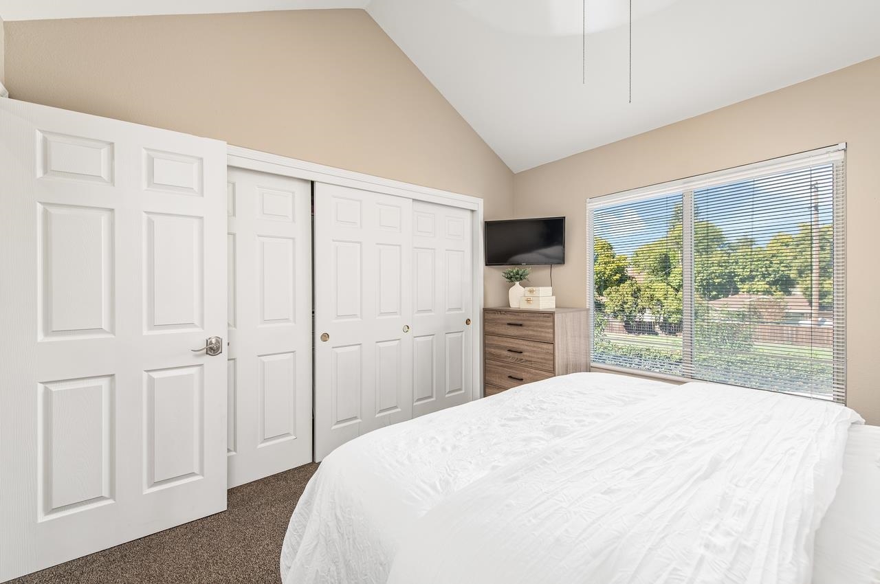Detail Gallery Image 27 of 59 For 297 Del Valle Ct, Pleasanton,  CA 94566 - 3 Beds | 2/1 Baths